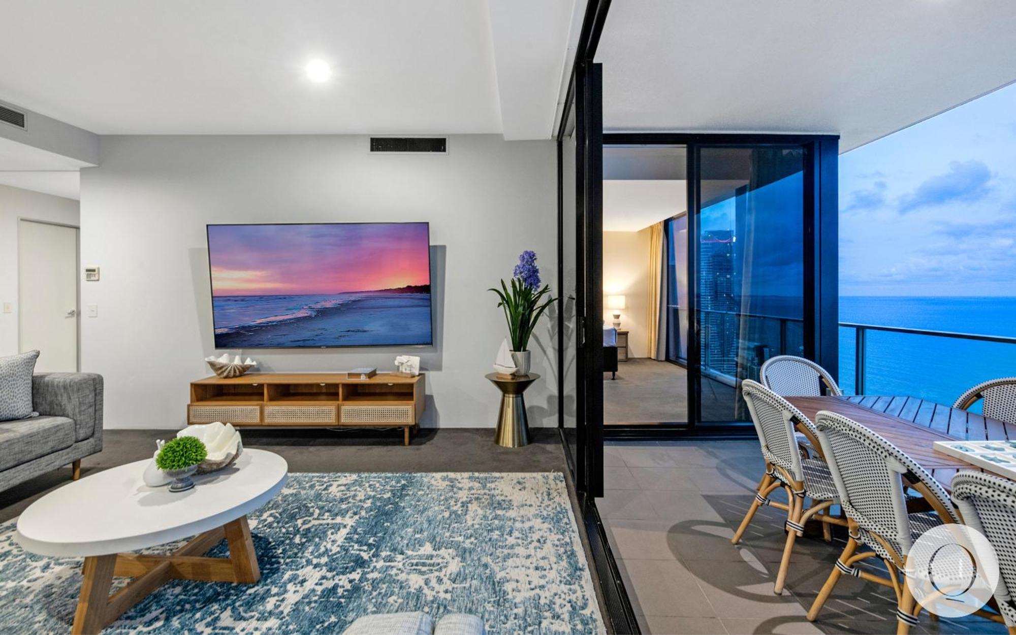 Ocean View Executive Penthouse At Circle On Cavill Apartment *