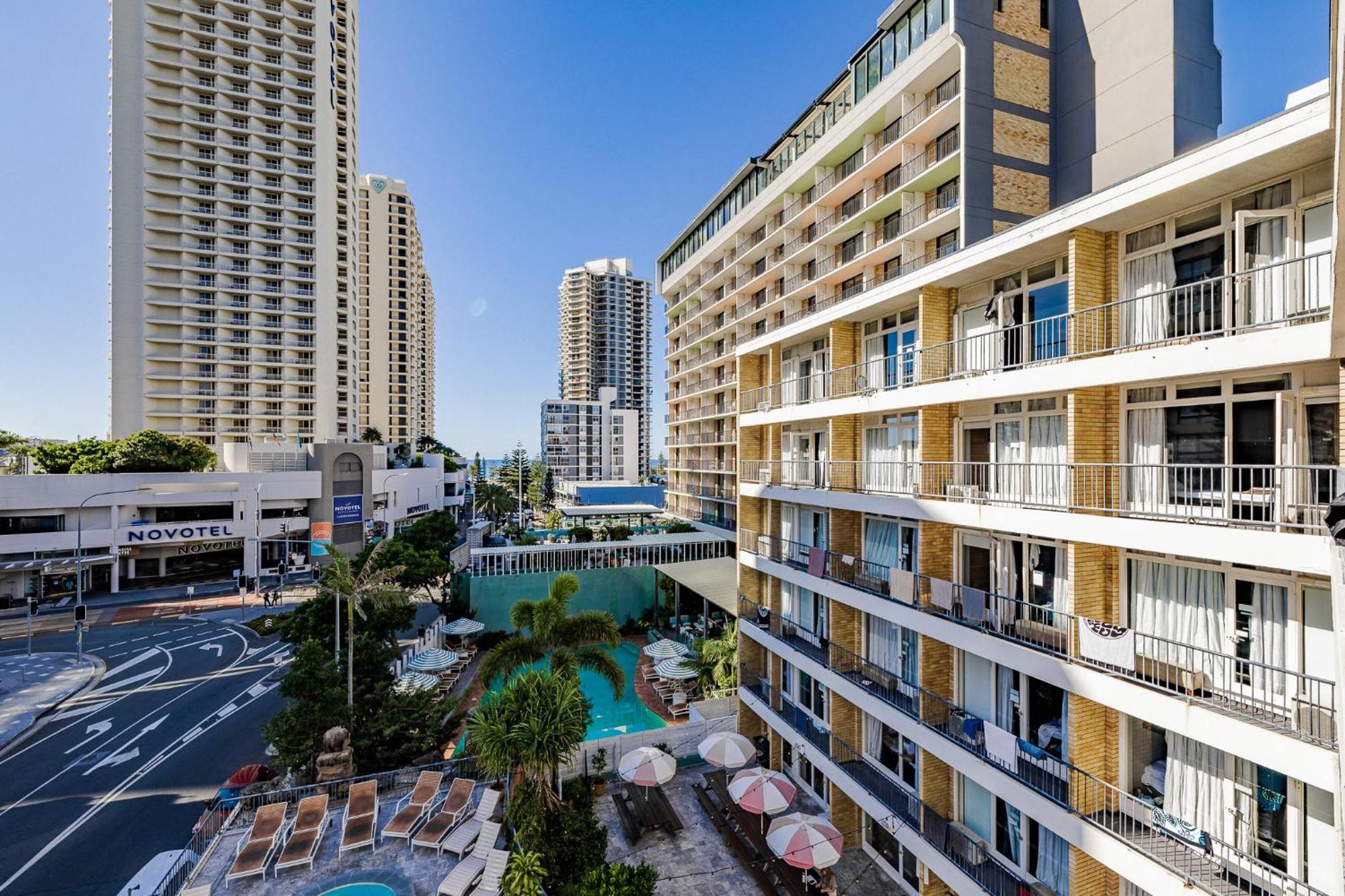 Bunk Surfers Paradise International Backpacker (adults Only)