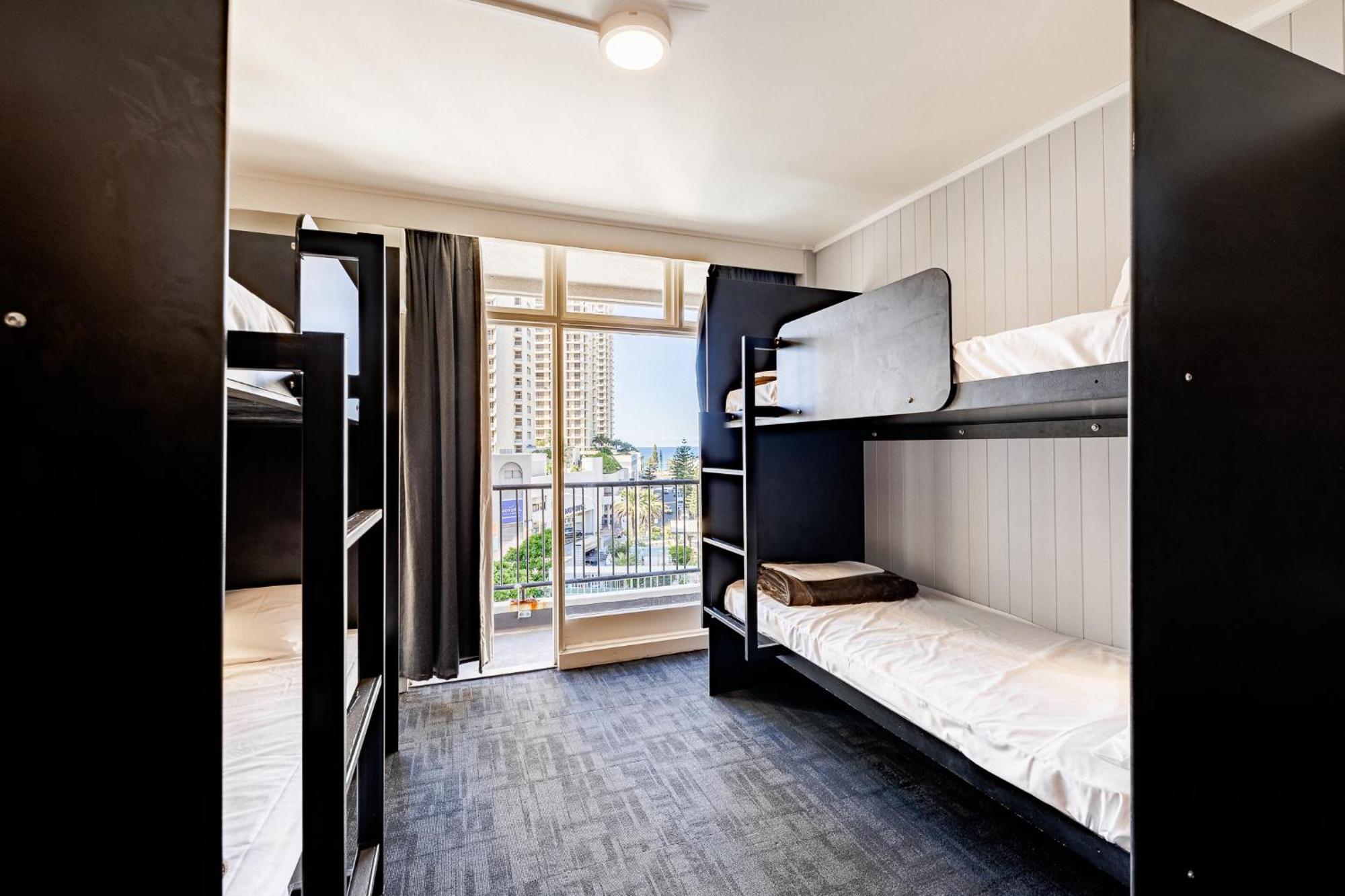Bunk Surfers Paradise International Backpacker (adults Only) Hostel