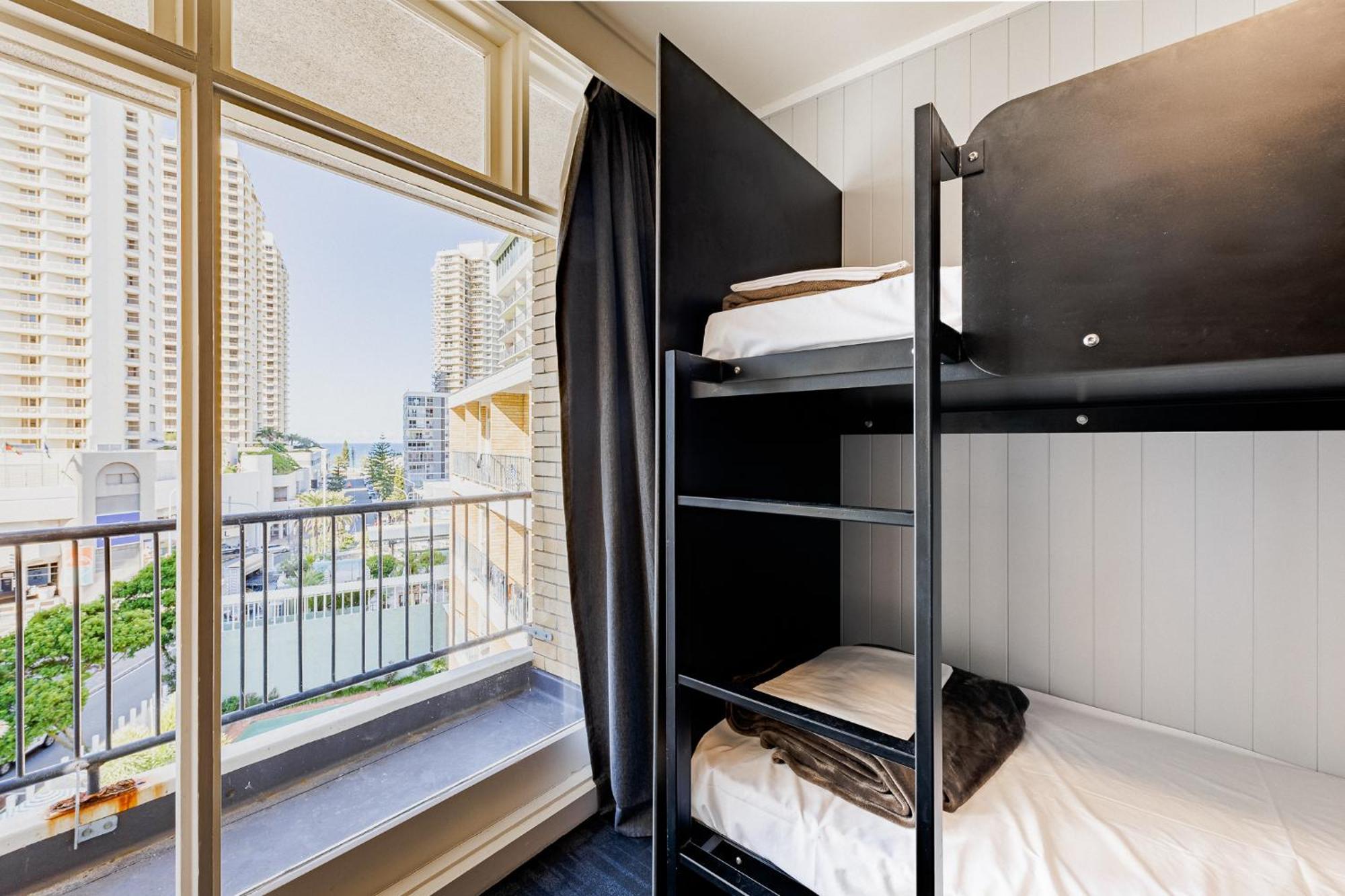 Bunk Surfers Paradise International Backpacker (adults Only) *