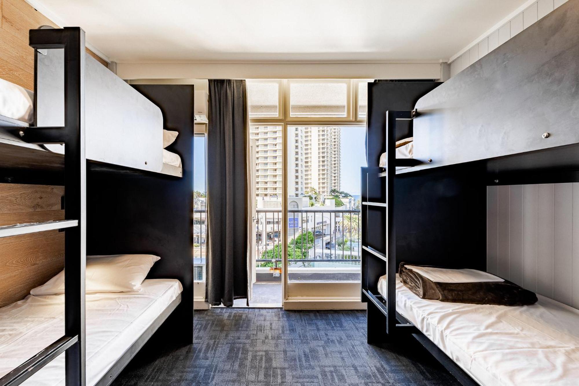 Hostel Bunk Surfers Paradise International Backpacker (adults Only)