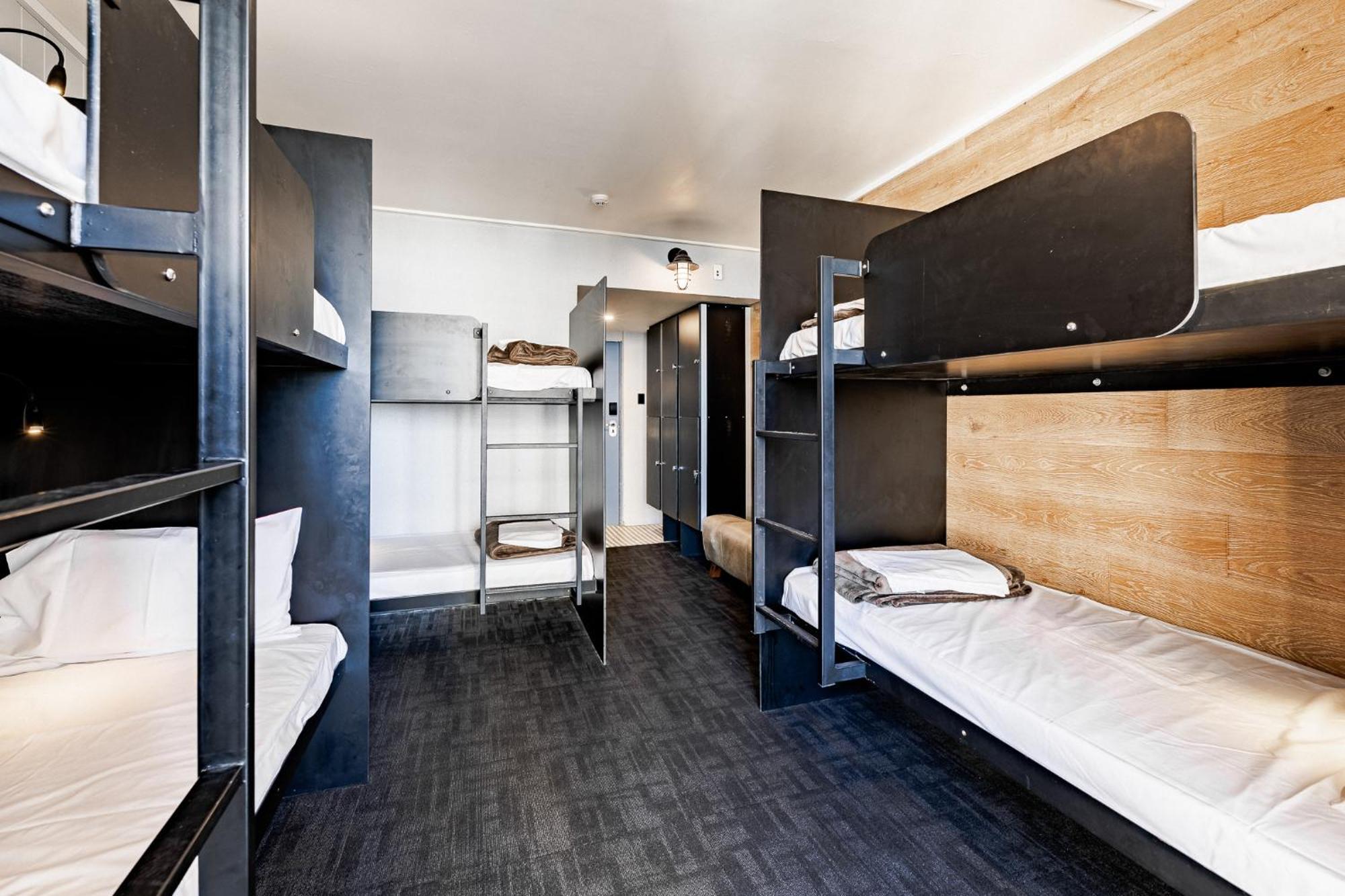 Bunk Surfers Paradise International Backpacker (adults Only) Hostel Gold Coast