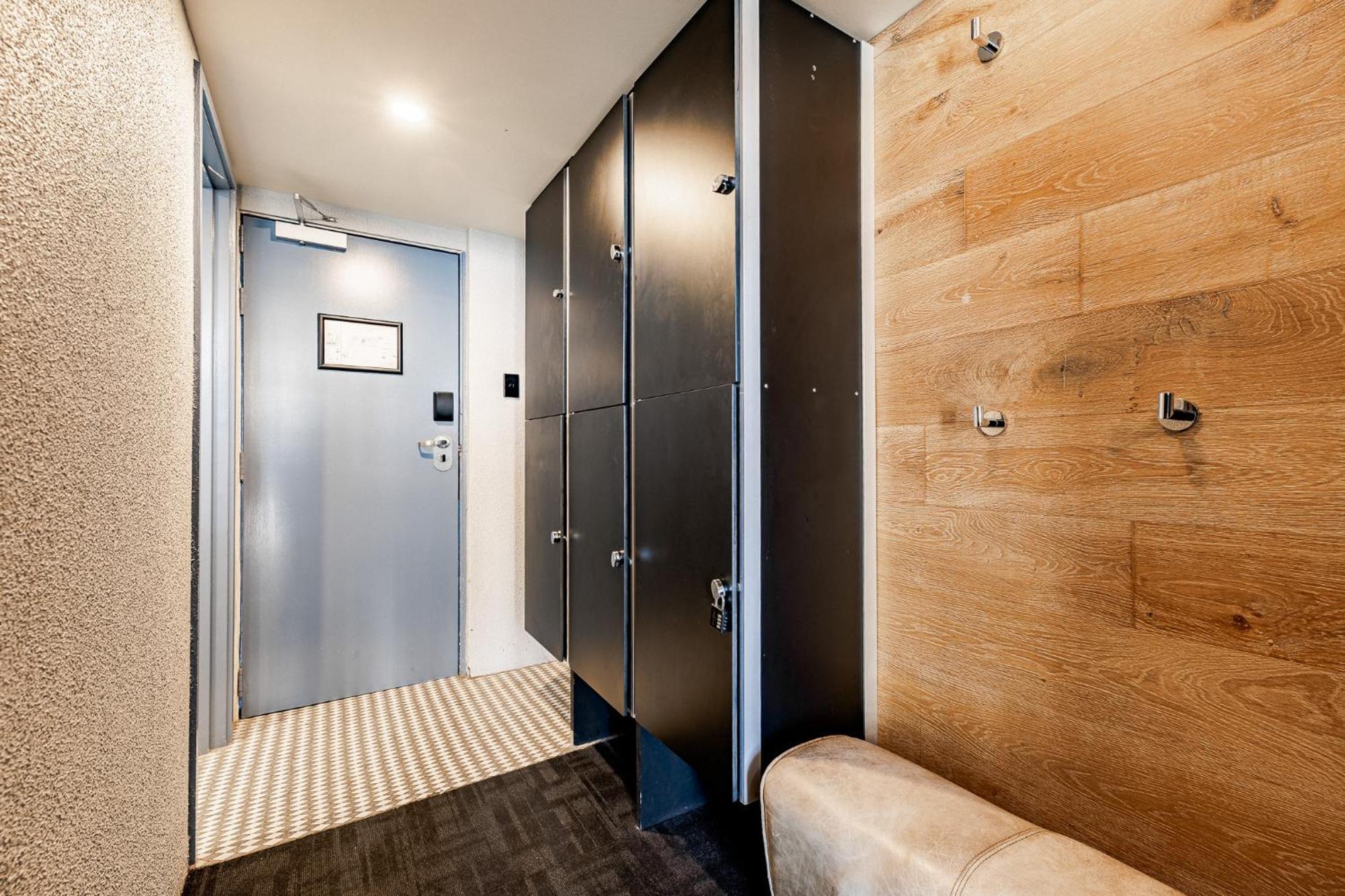 Hostel Bunk Surfers Paradise International Backpacker (adults Only) *