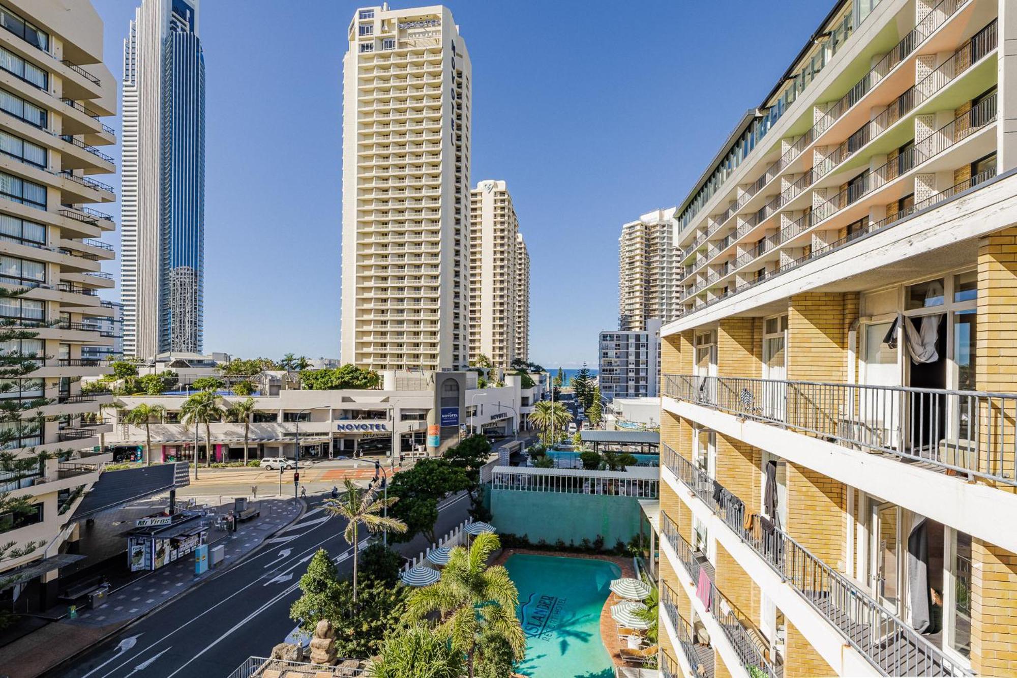 Hostel Bunk Surfers Paradise International Backpacker (adults Only) Gold Coast