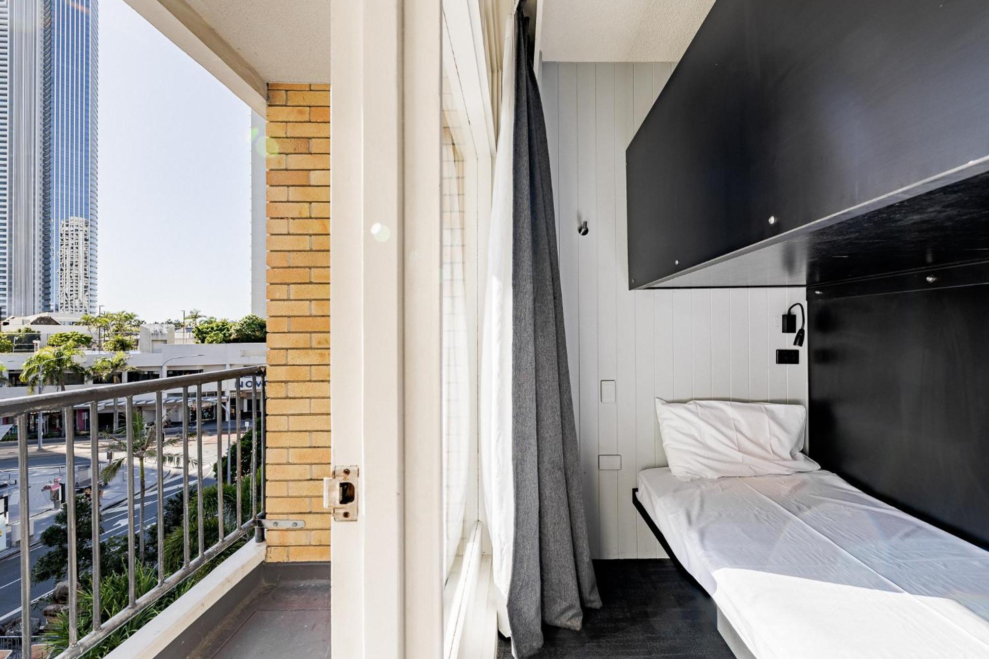 Bunk Surfers Paradise International Backpacker (adults Only) Gold Coast