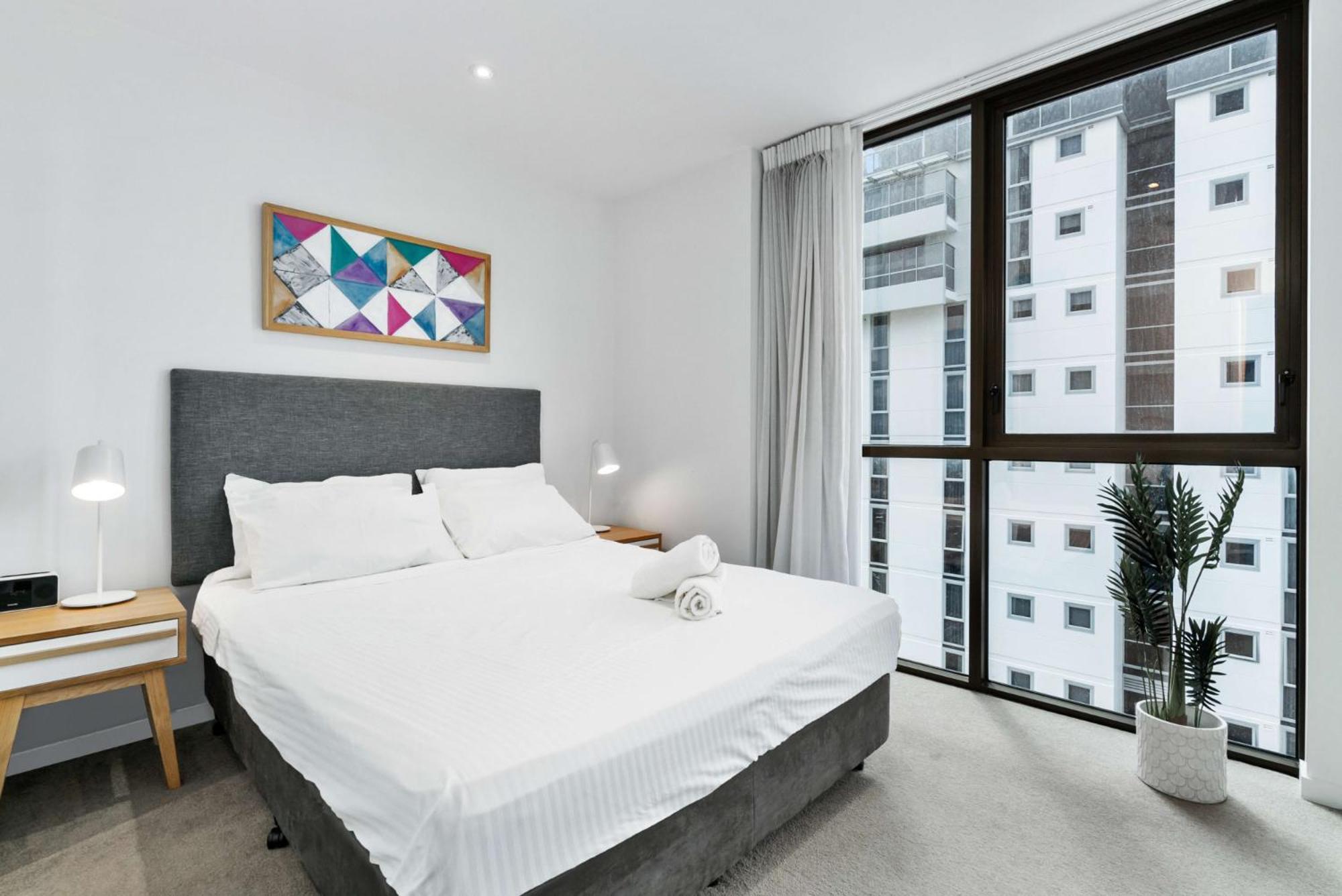 Elegant 2-bed With Stunning Views, Pool, Bbq, Gym Apartamento *