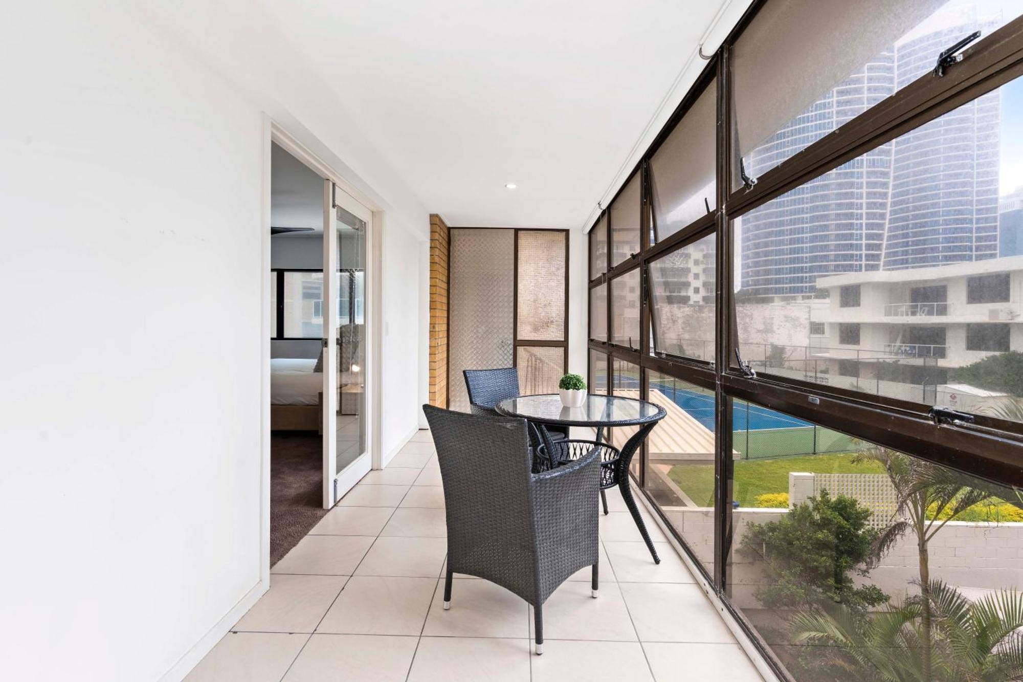 Driftwood In Surfers Paradise - Privately Managed Gold Coast