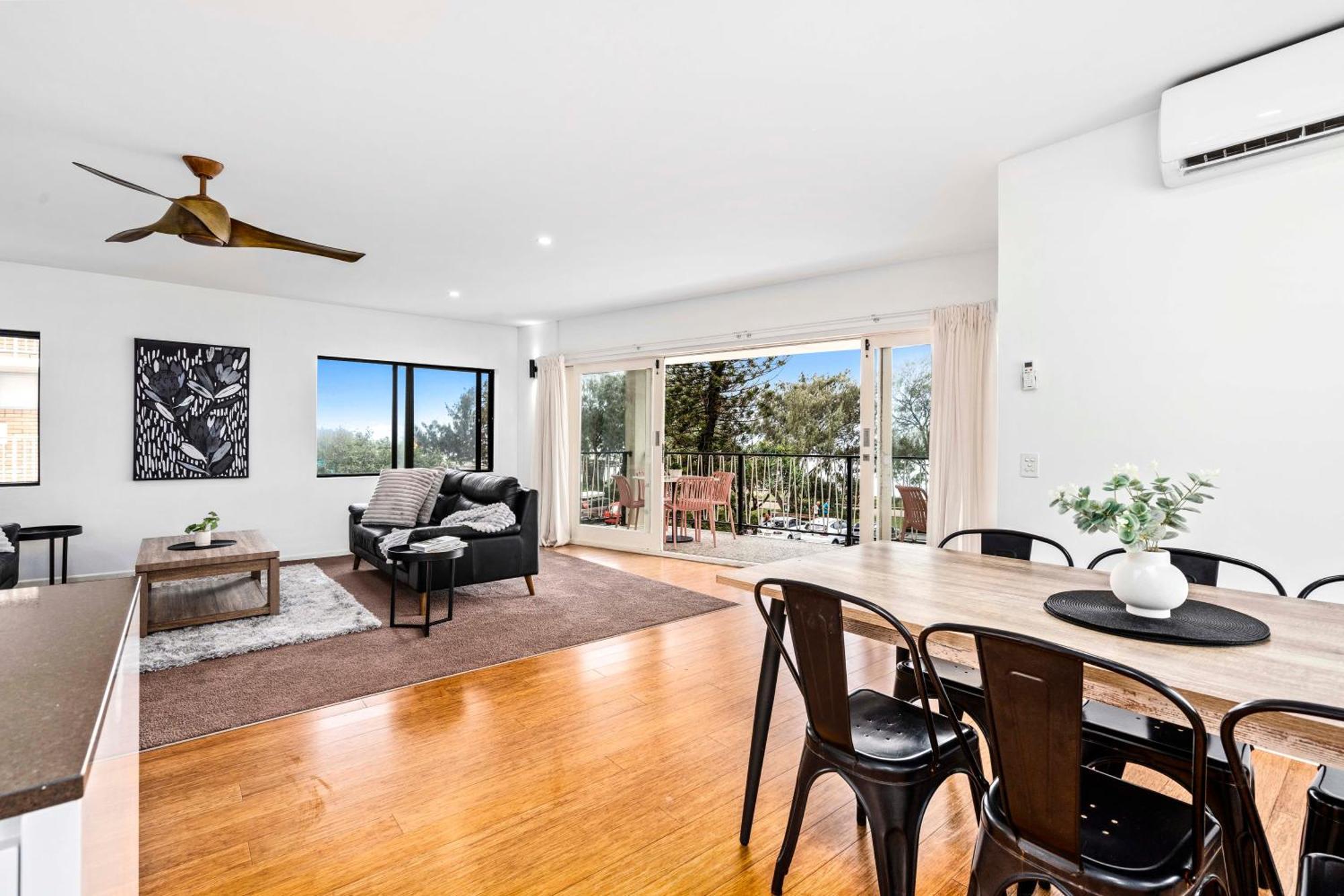 Driftwood In Surfers Paradise - Privately Managed