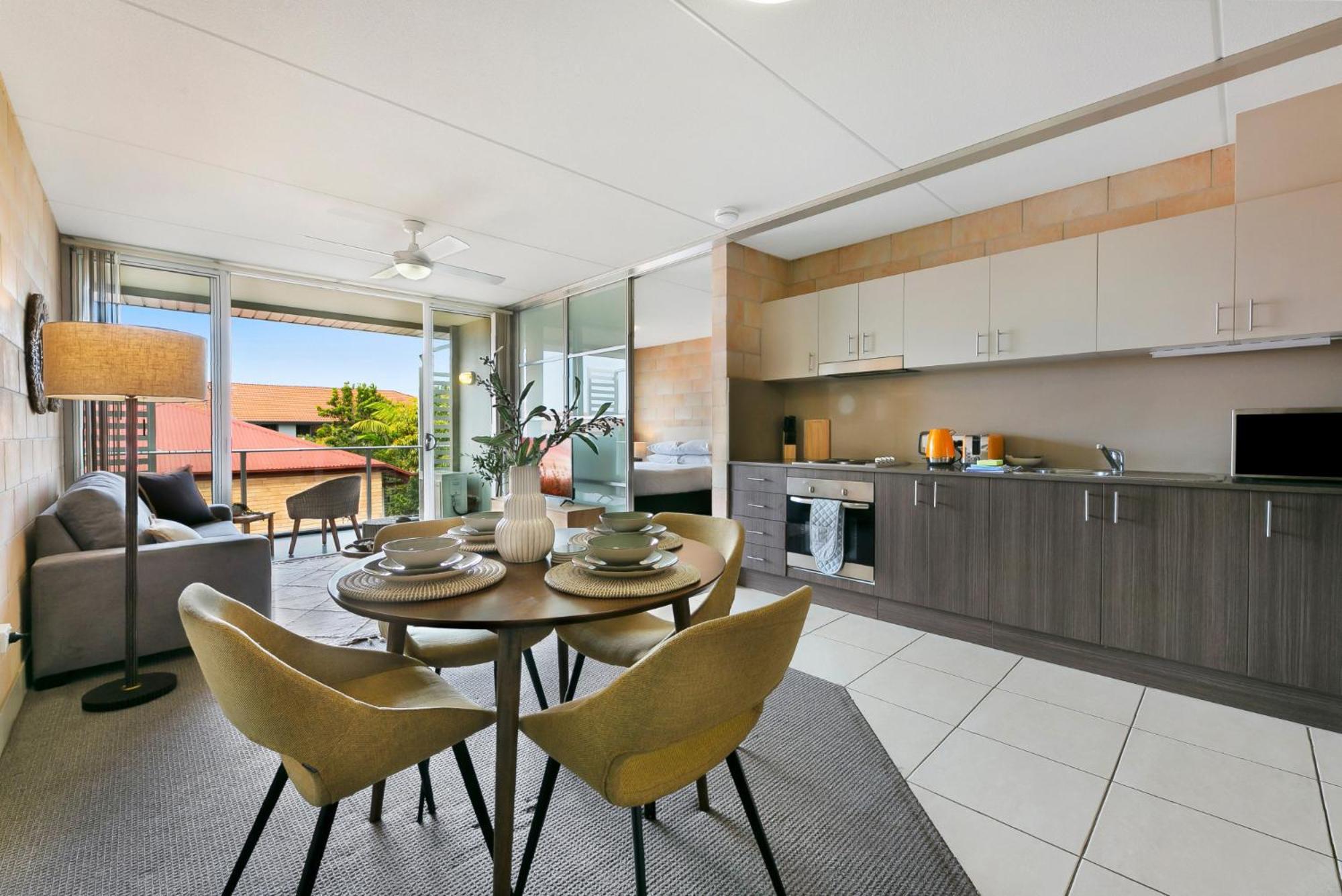 Apartment Sleek With Pool And Rooftop Terrace *