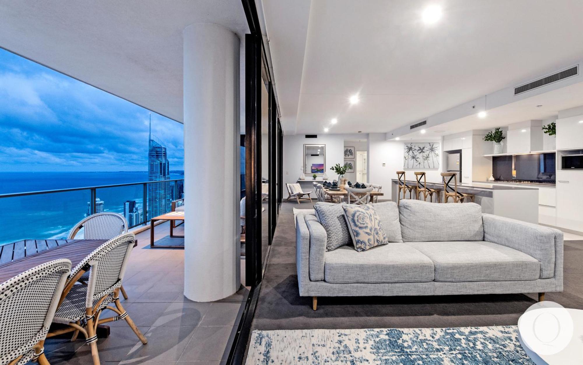 Ocean View Executive Penthouse At Circle On Cavill Apartment *