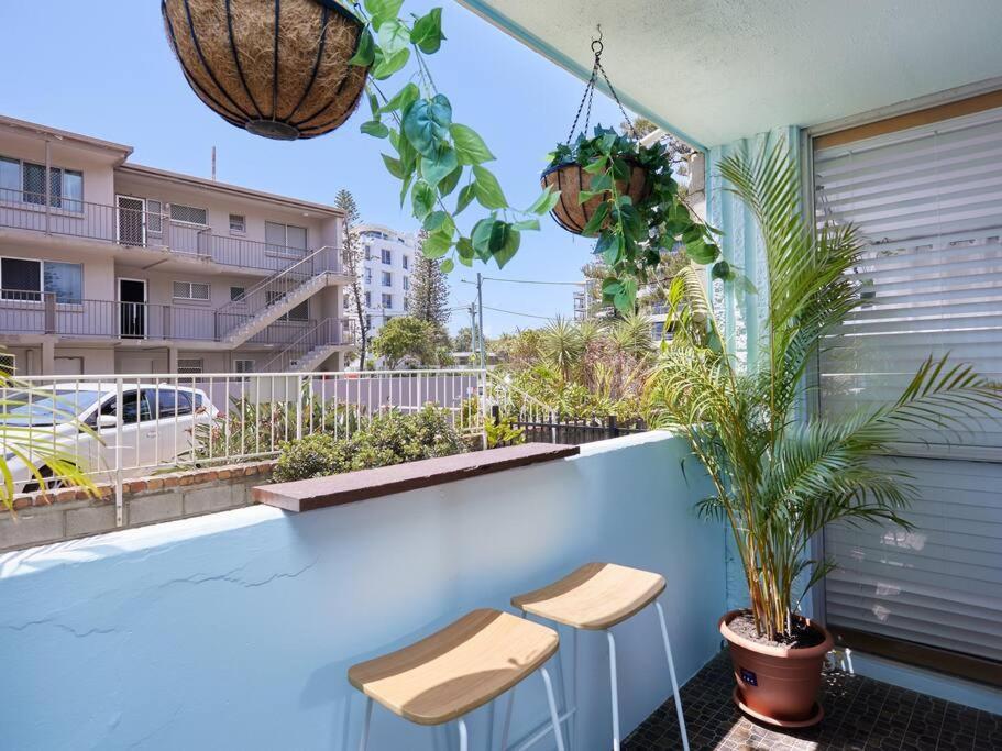 Apartment A Surfers Dream
