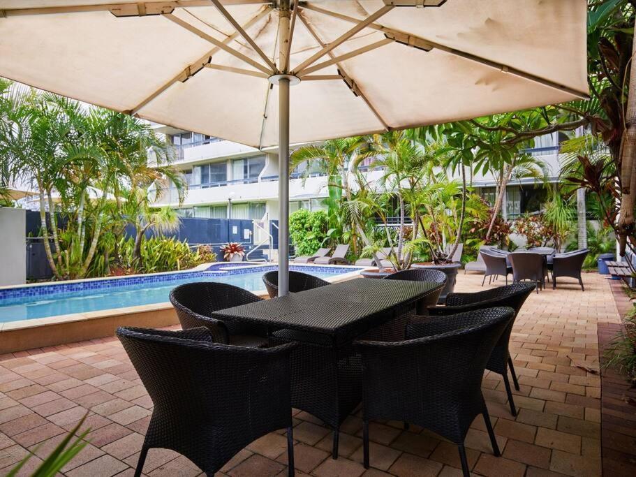 Broadbeach Hi Ho 2 Bedroom Gold Coast