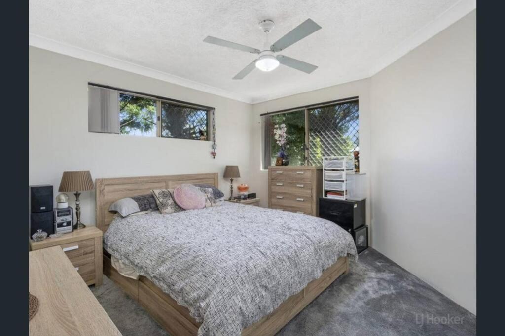 Southport Sykes Crt Apartment
