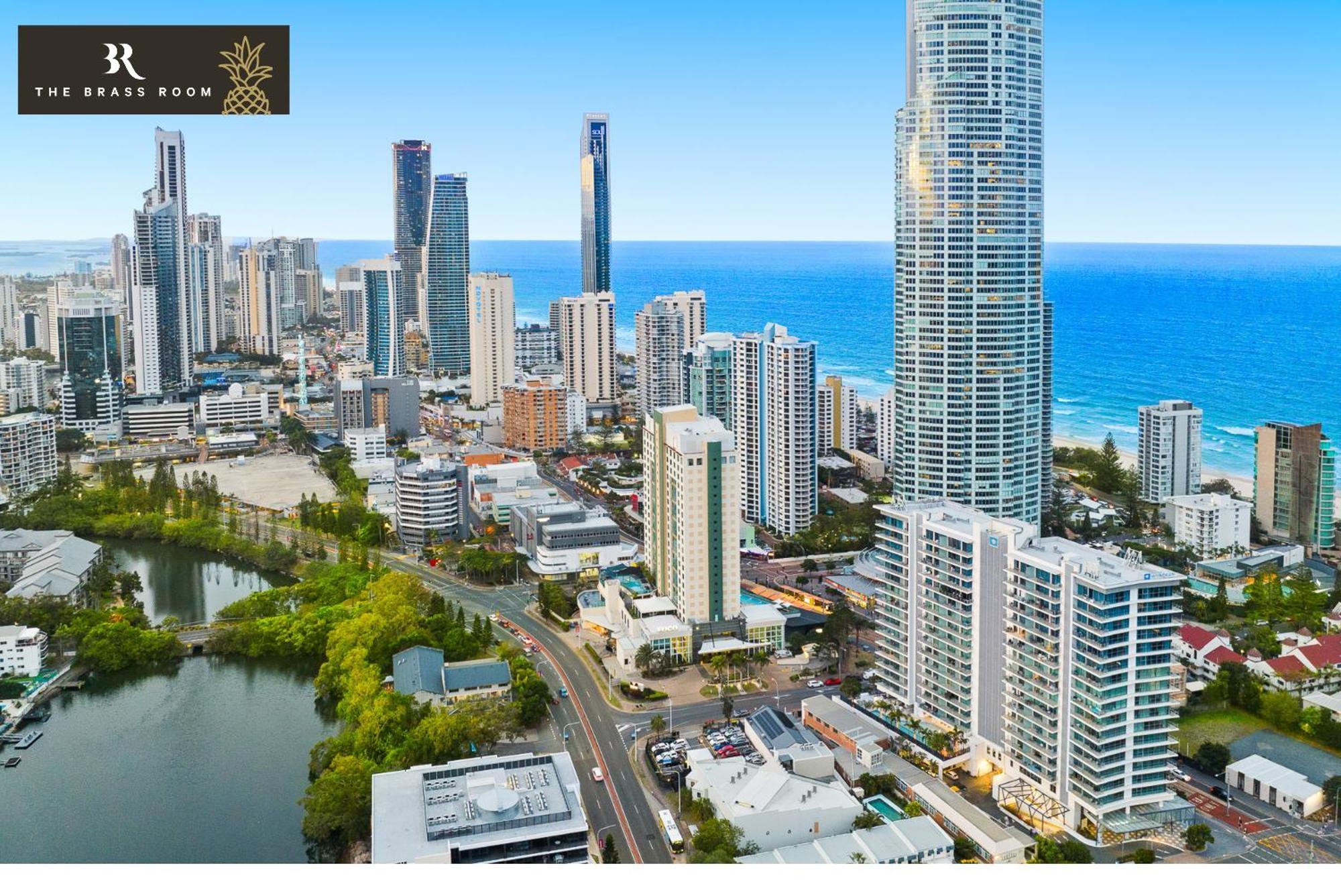 Apartment The Brass Pineapple Surfers Paradise 4217