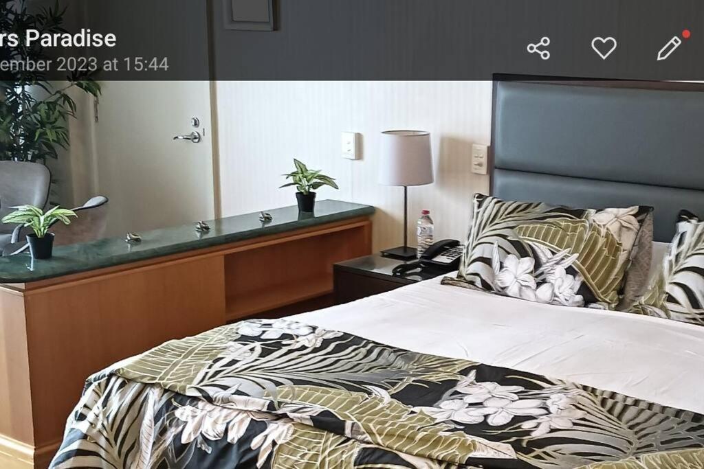 Apartamento Broadbeach Surfers Spa Bath Ocean View Gold Coast