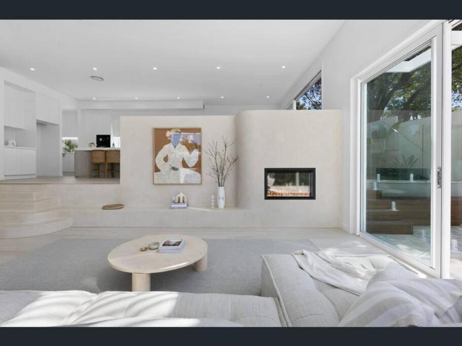 Luxury Mermaid Waters Gold Coast