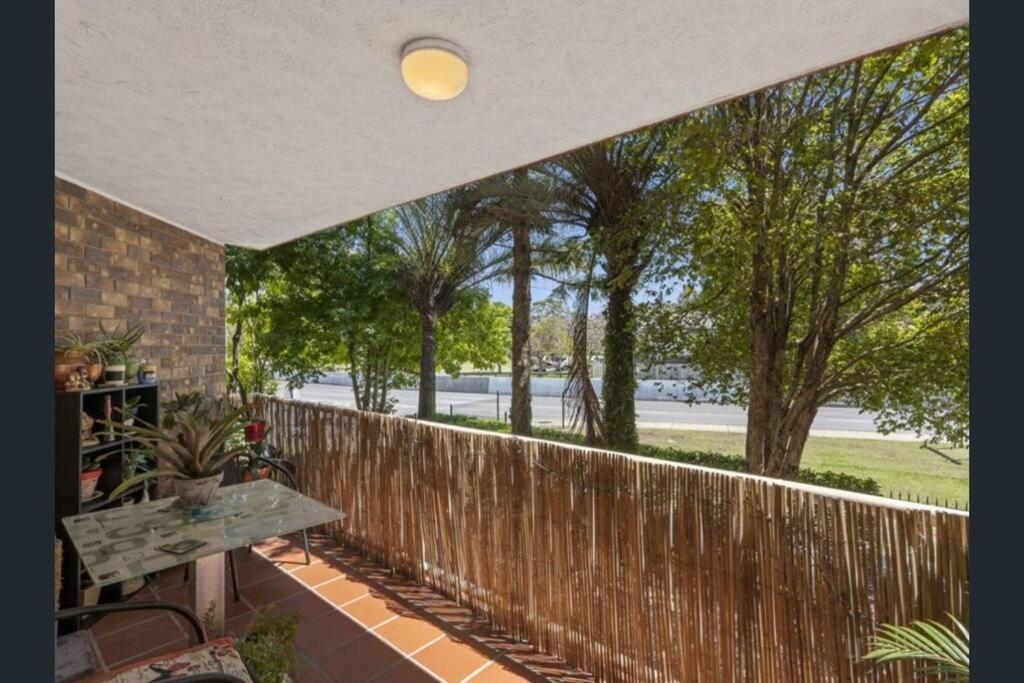 Apartment Southport Sykes Crt *