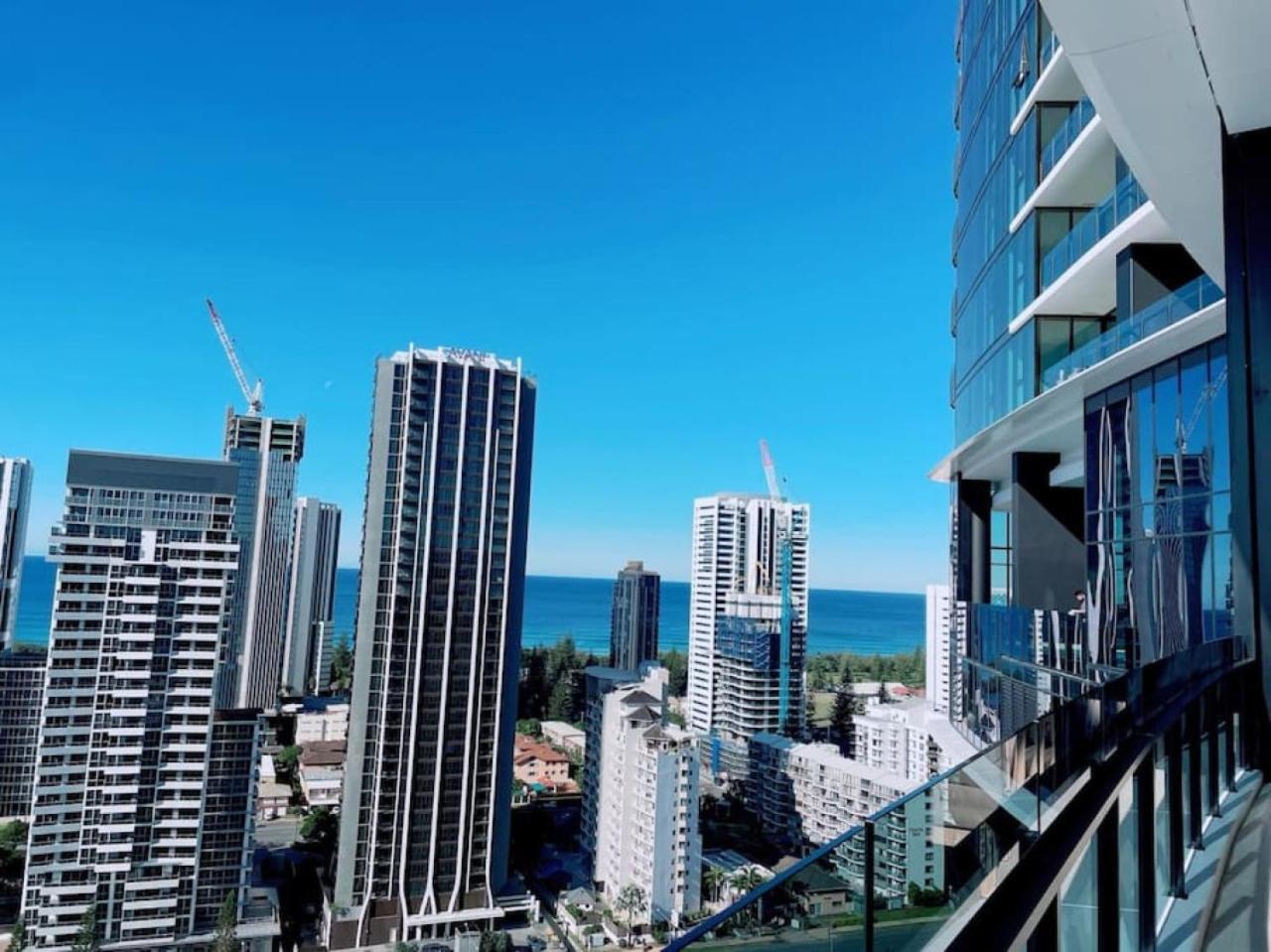 Ocean And River View Luxury 2bd With Prime Location *