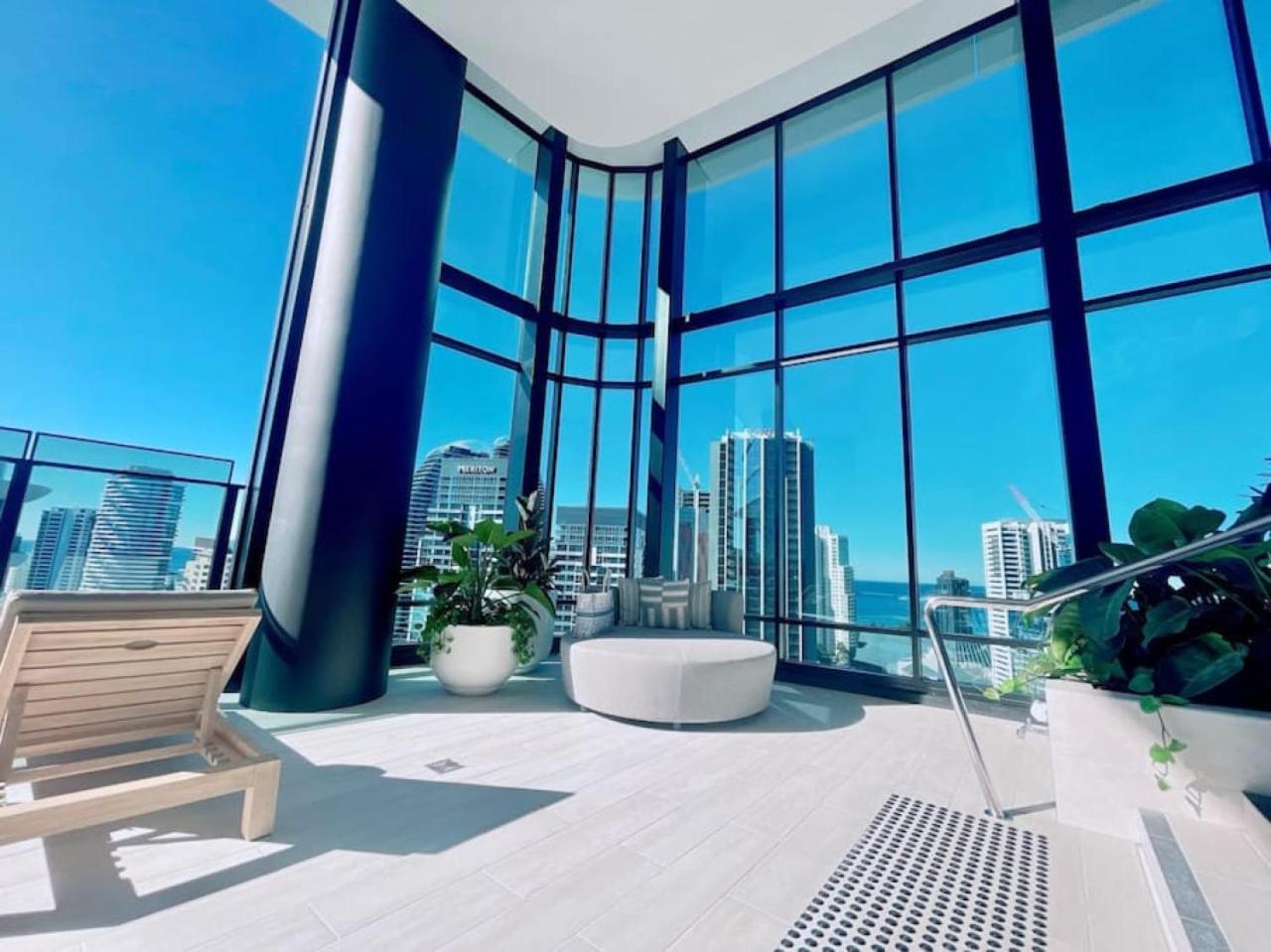 Ocean And River View Luxury 2bd With Prime Location Apartamento Gold Coast