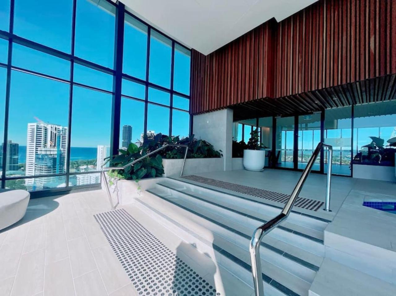Apartamento Ocean And River View Luxury 2bd With Prime Location Gold Coast