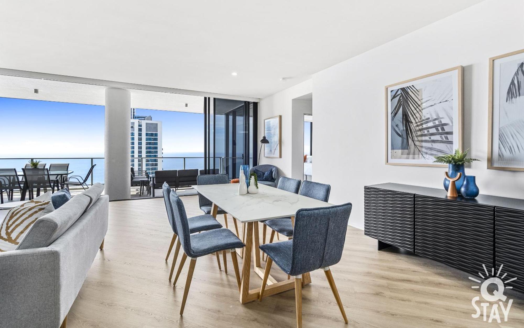 Circle On Cavill Surfers Paradise Mid Week Madness Deal - Q Gold Coast