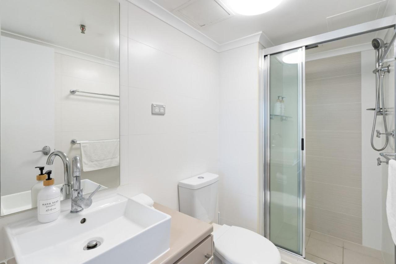 The Peninsula - Modern Front 2bdr With Parking, Pool & Tennis Apartment *