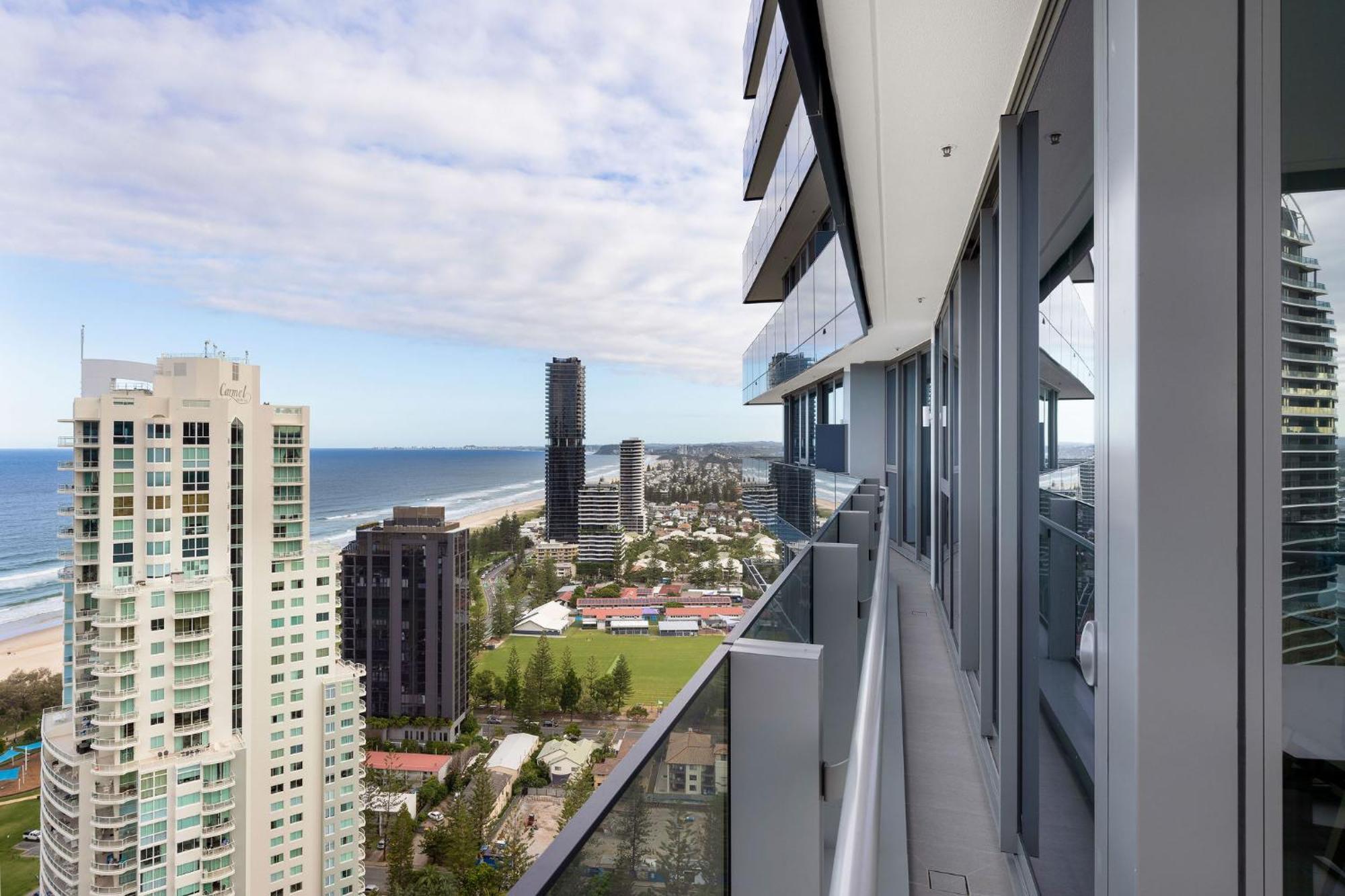 Ultiqa Signature At Broadbeach Apartment Gold Coast