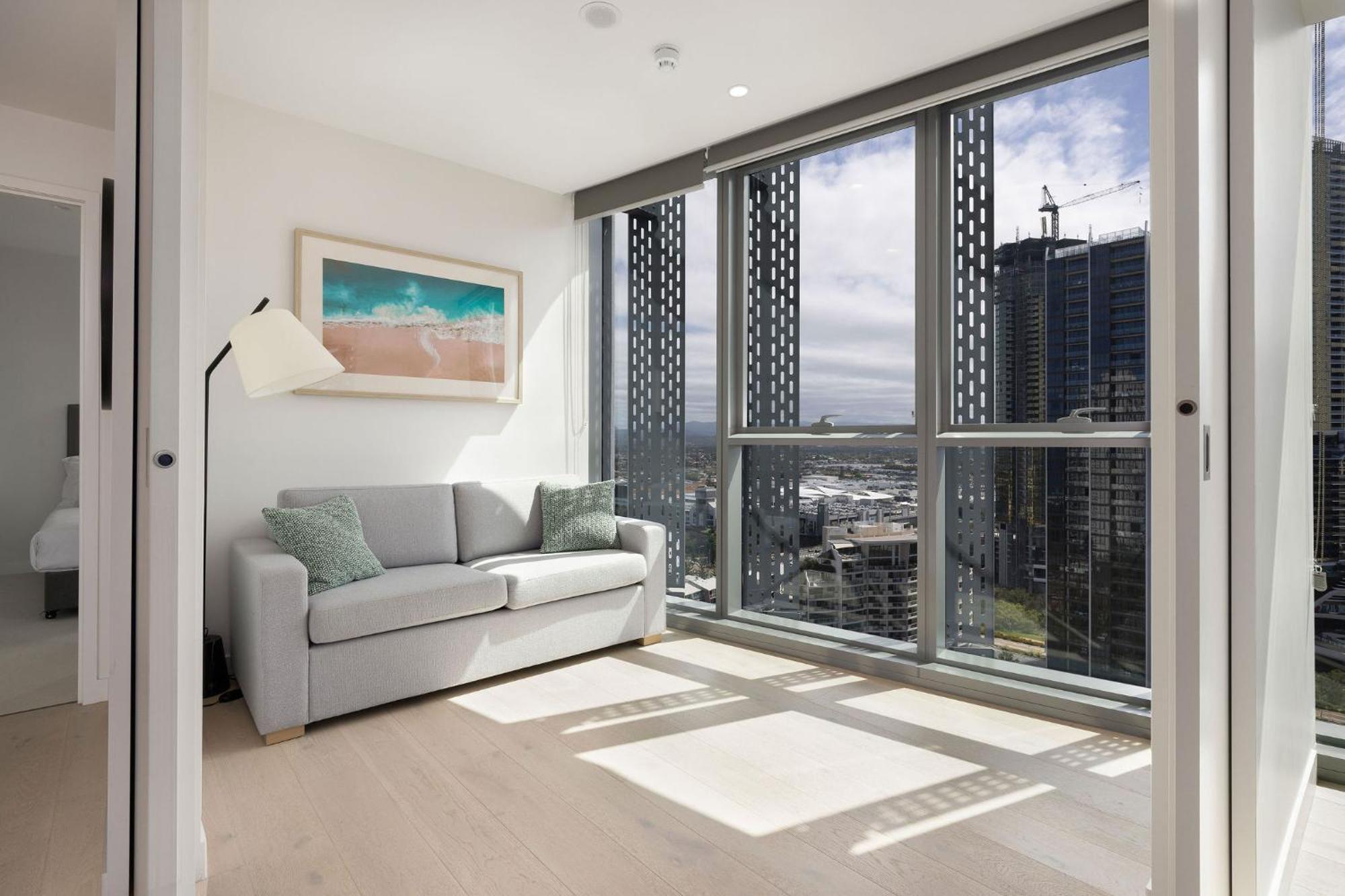 Ultiqa Signature At Broadbeach *