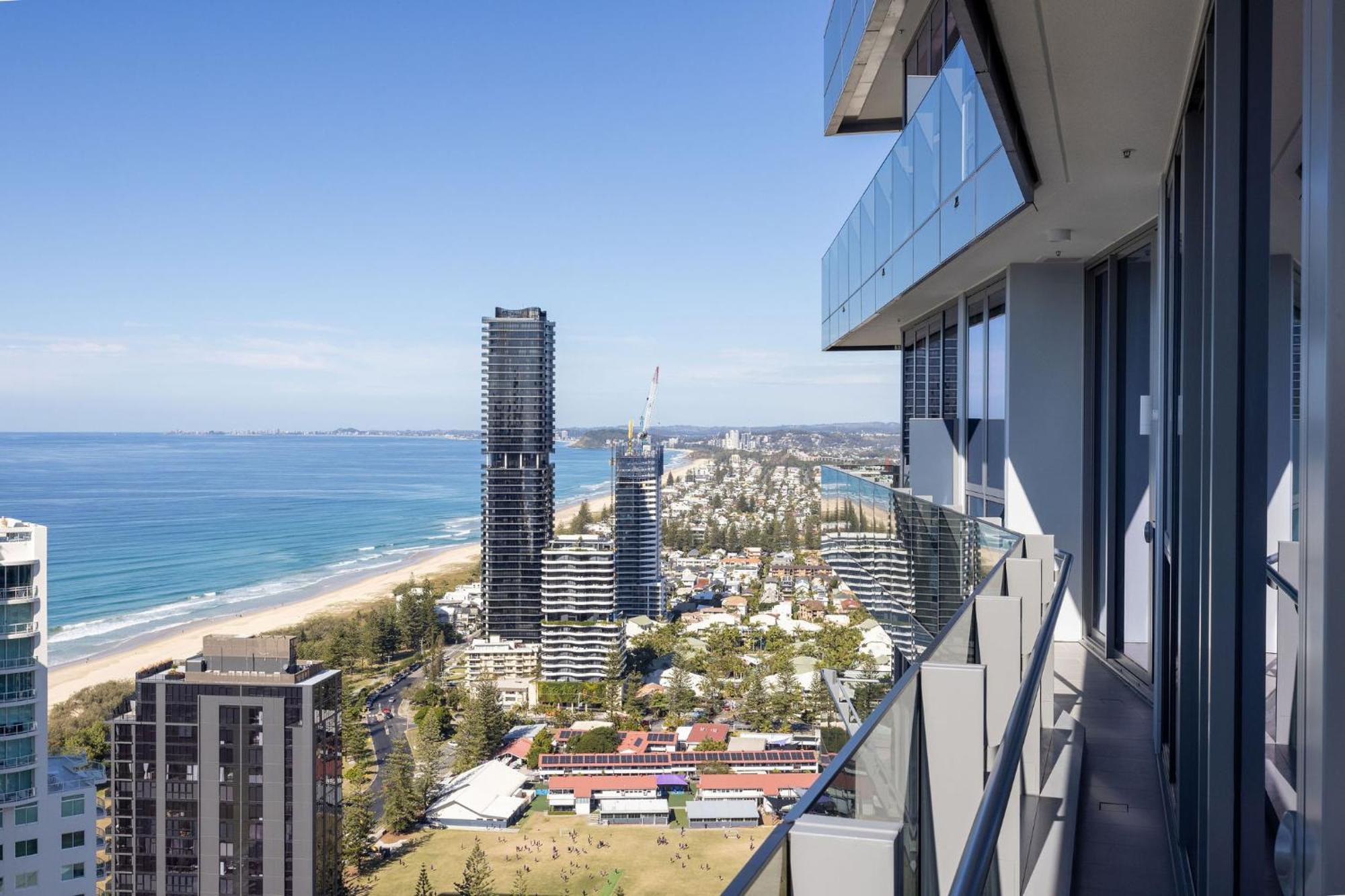 Ultiqa Signature At Broadbeach * Gold Coast