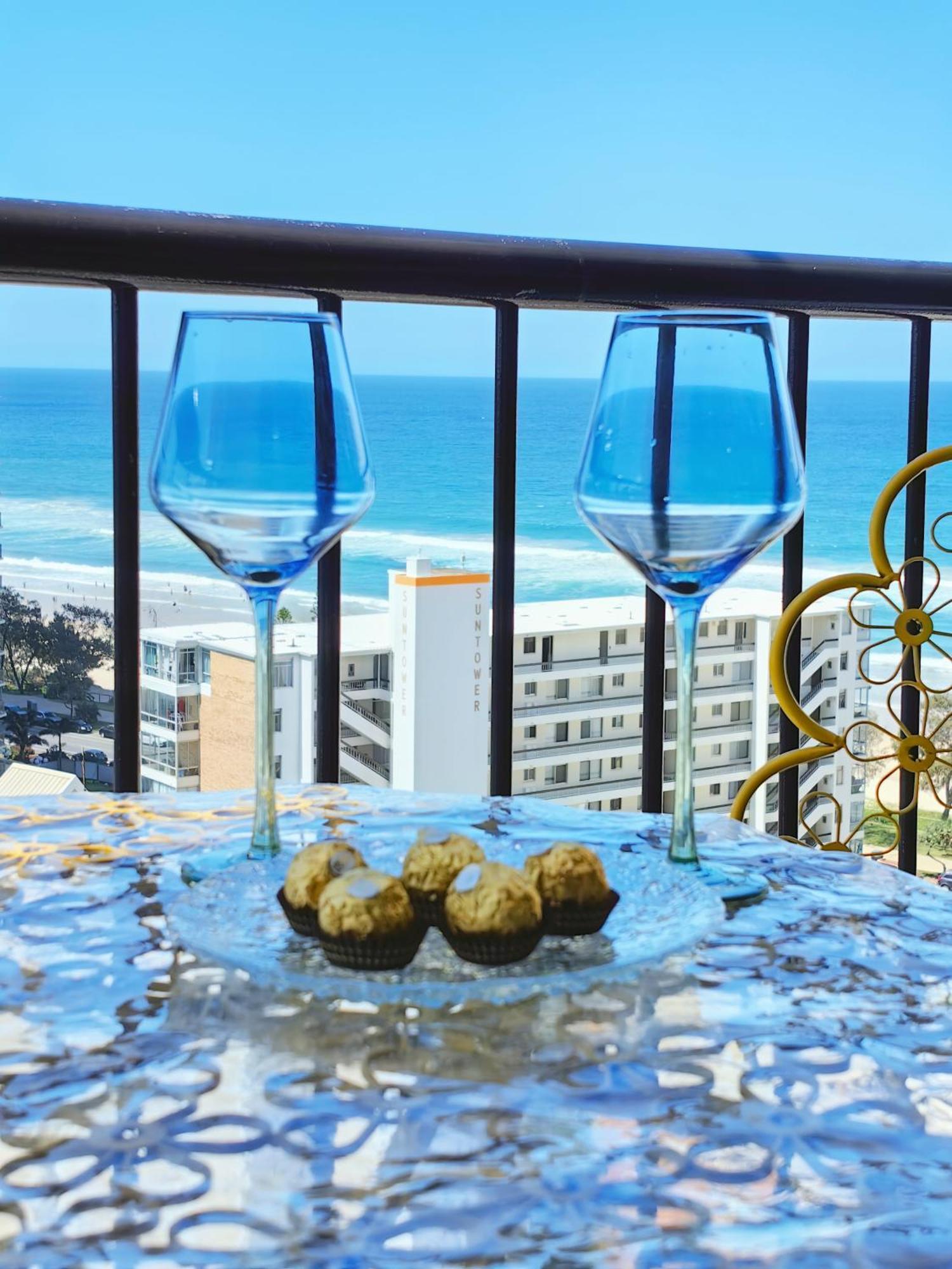 Luxury Escape! Amazing Ocean View Location Get To Everything Gold Coast