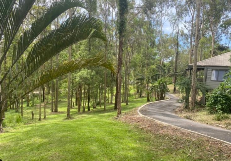 Amongst The Gum Trees Holiday home