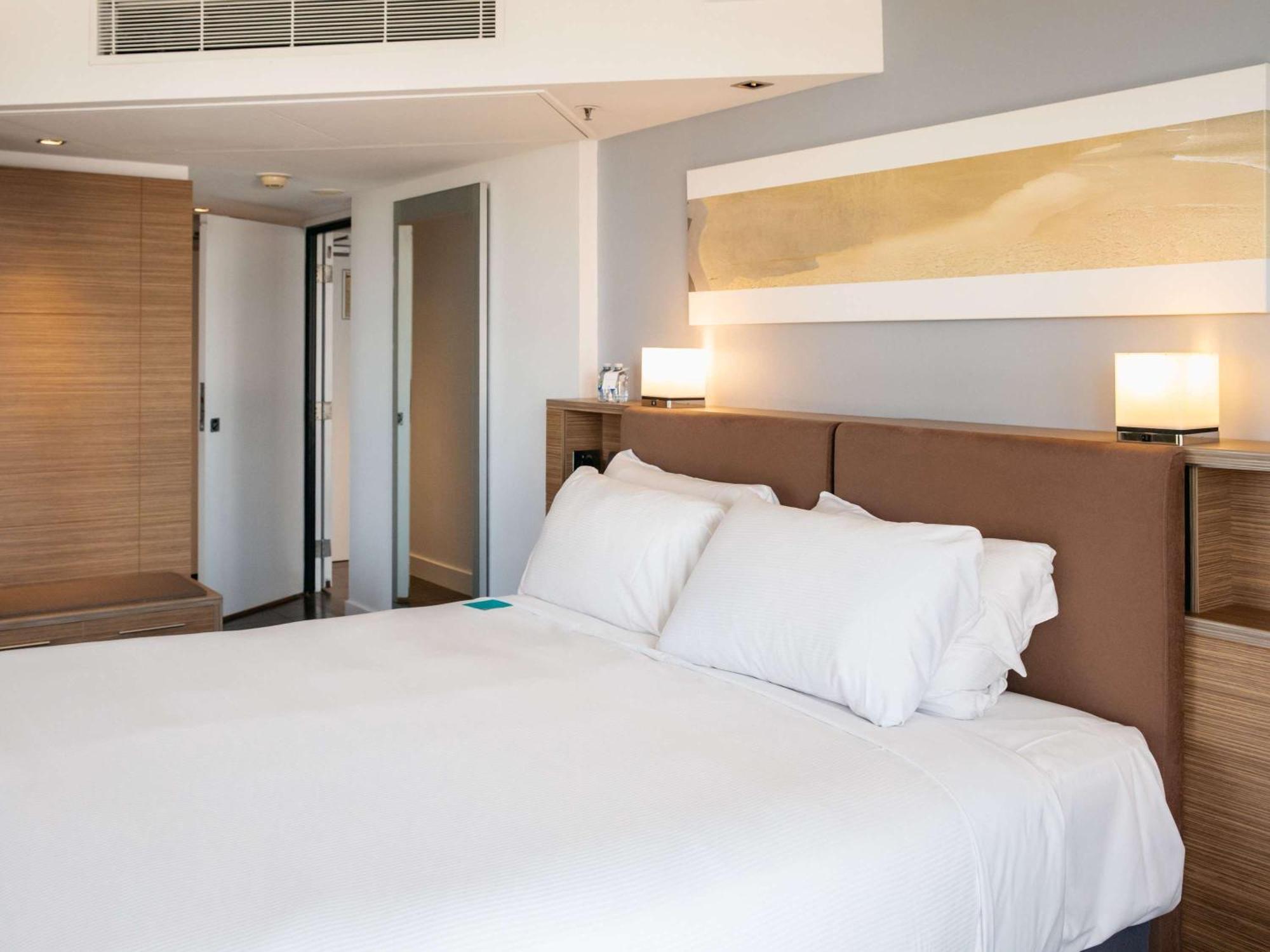 Sofitel Broadbeach 5* Gold Coast