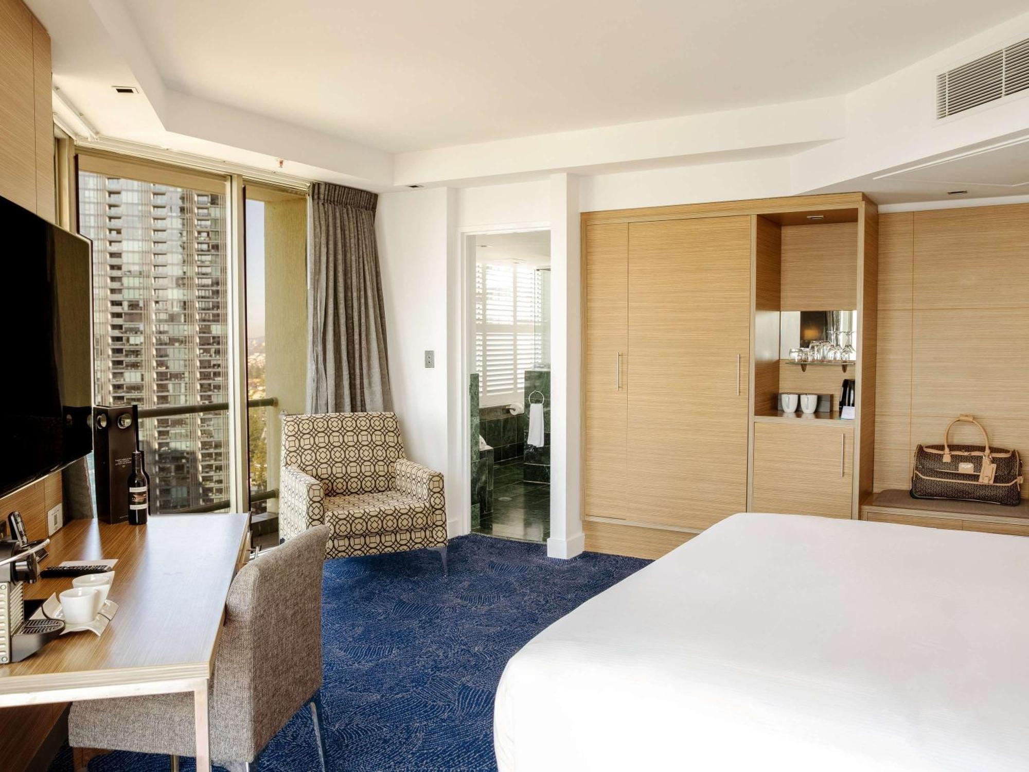 Sofitel Broadbeach Hotel