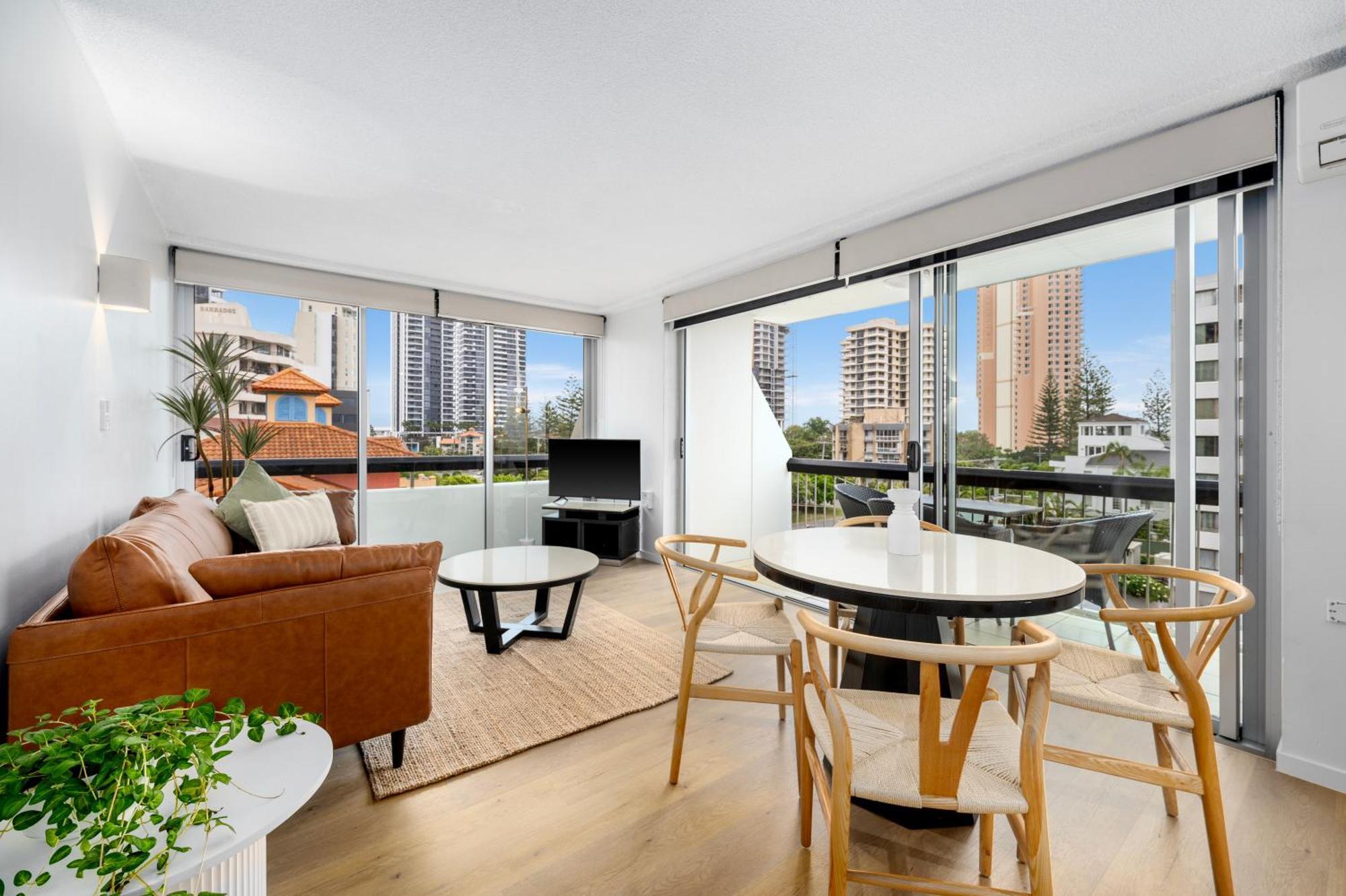 Hi Ho On Broadbeach