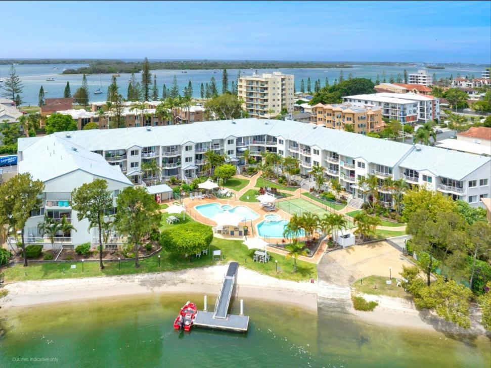 Resort Pelican Cove
