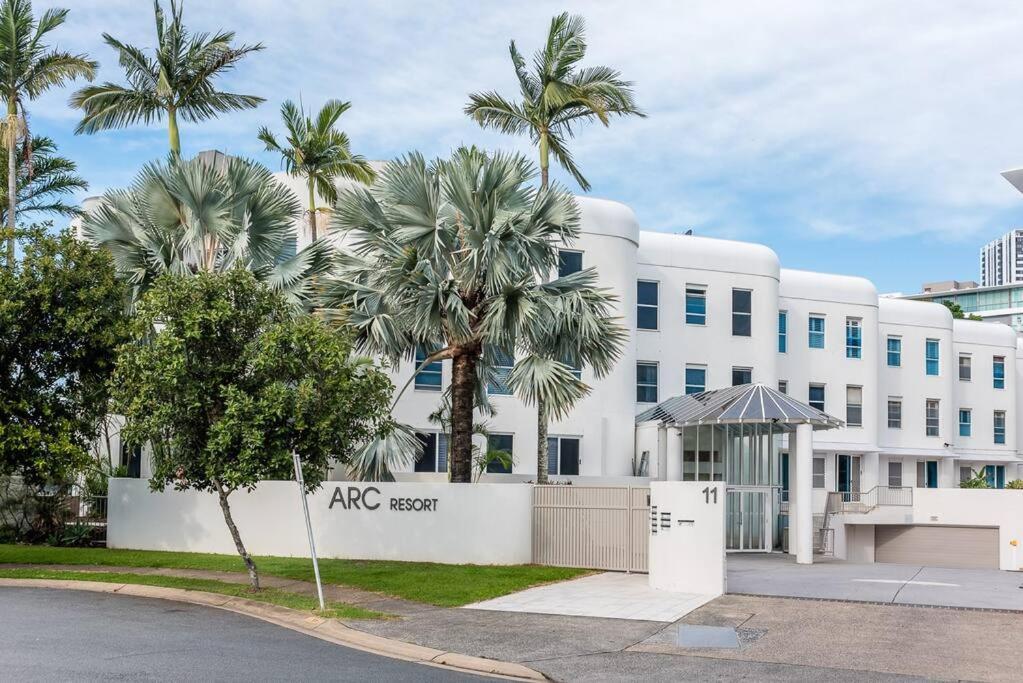 Apartment Relax In Style: 2br In Broadbeach Waters *