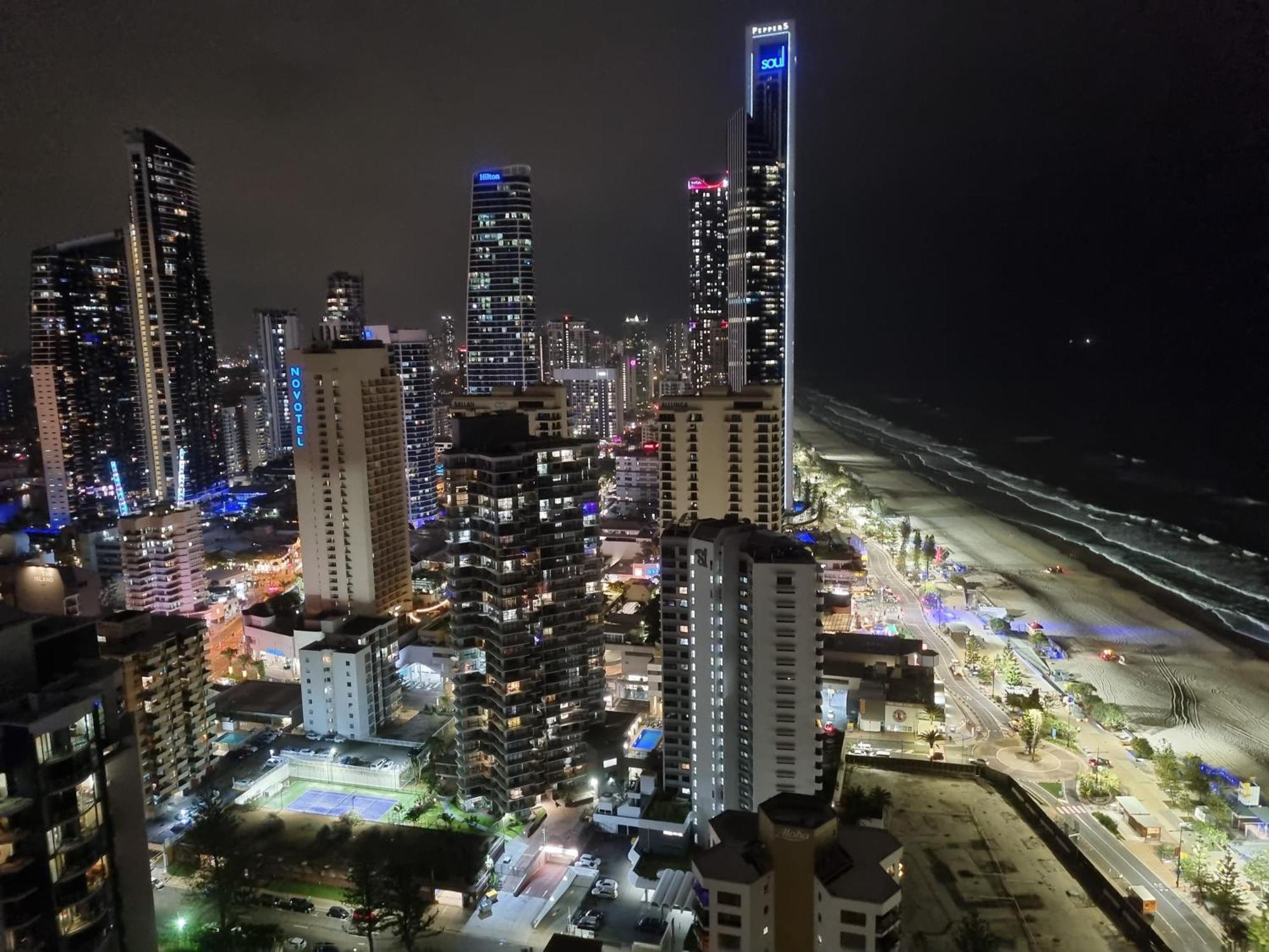 Peninsula Surfers Paradise - Hosted By Coastal Letting Apartment Gold Coast