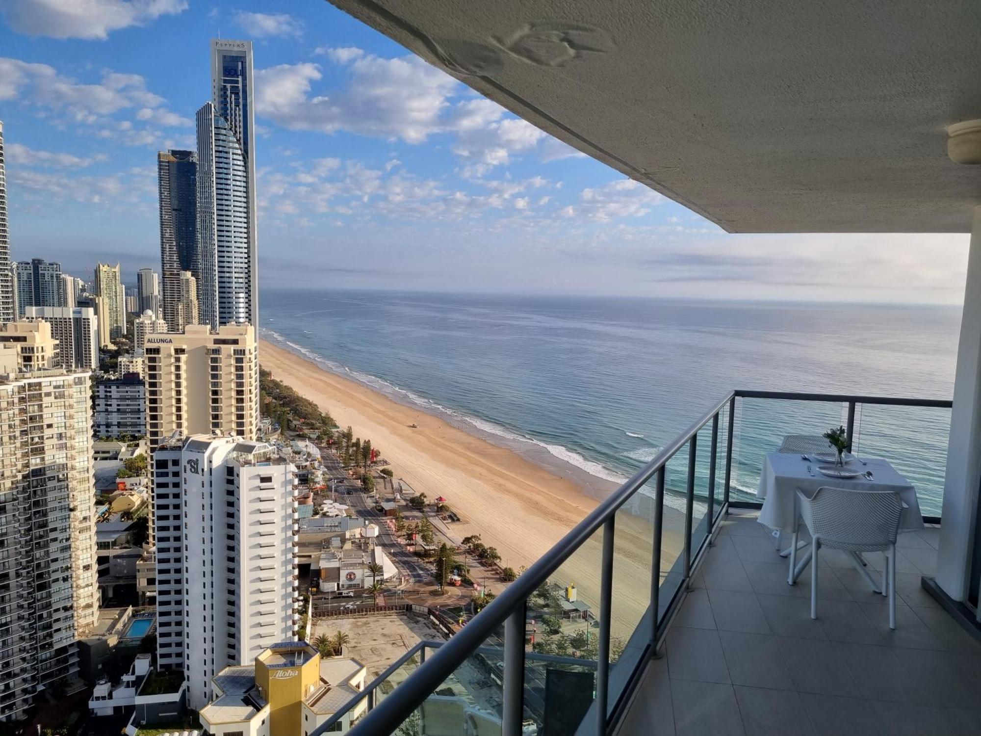 Peninsula Surfers Paradise - Hosted By Coastal Letting Apartment