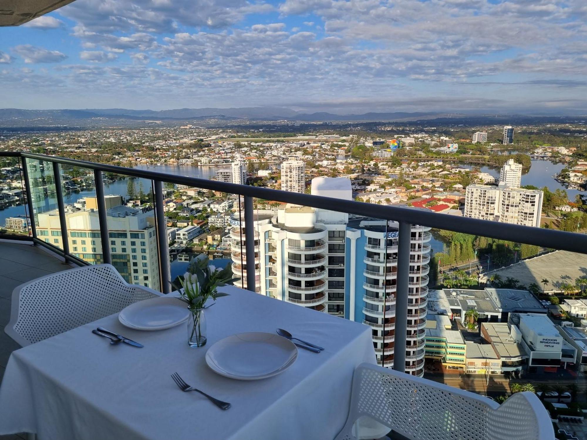 Apartment Peninsula Surfers Paradise - Hosted By Coastal Letting Gold Coast