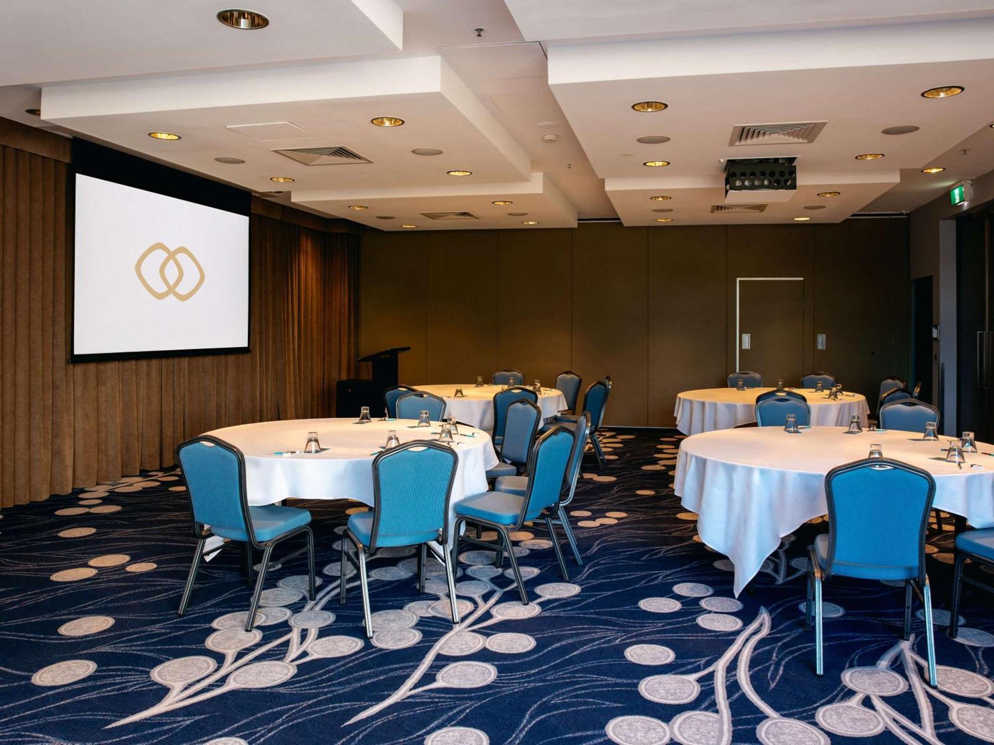 Sofitel Broadbeach Hotel