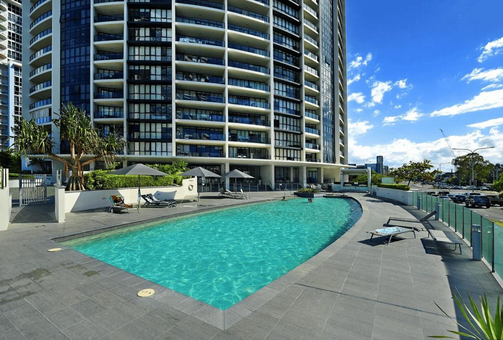 Hinterland Views 2br - Sierra Grand - Coasthm *