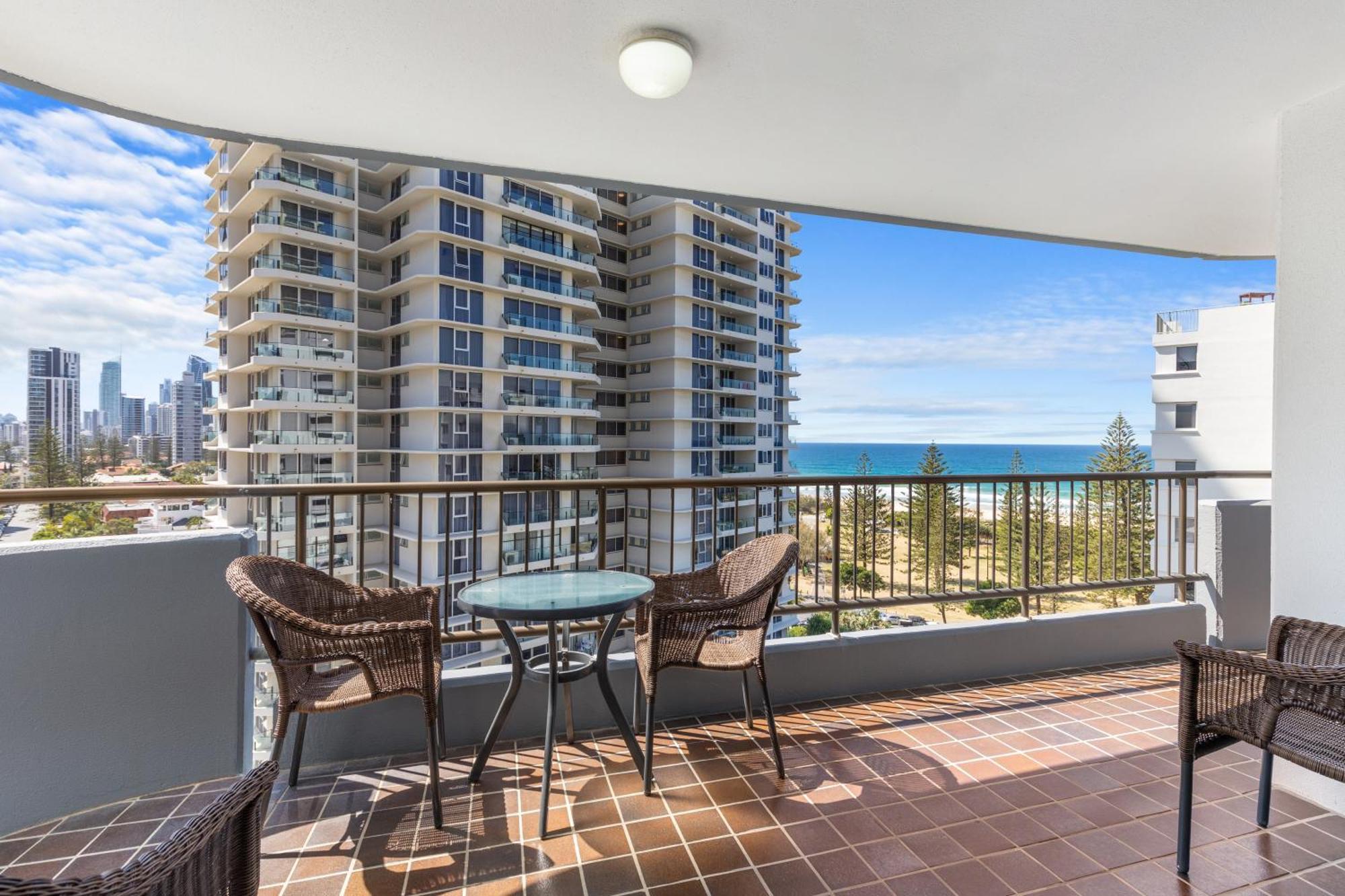 Pacific Broadbeach Aparthotel