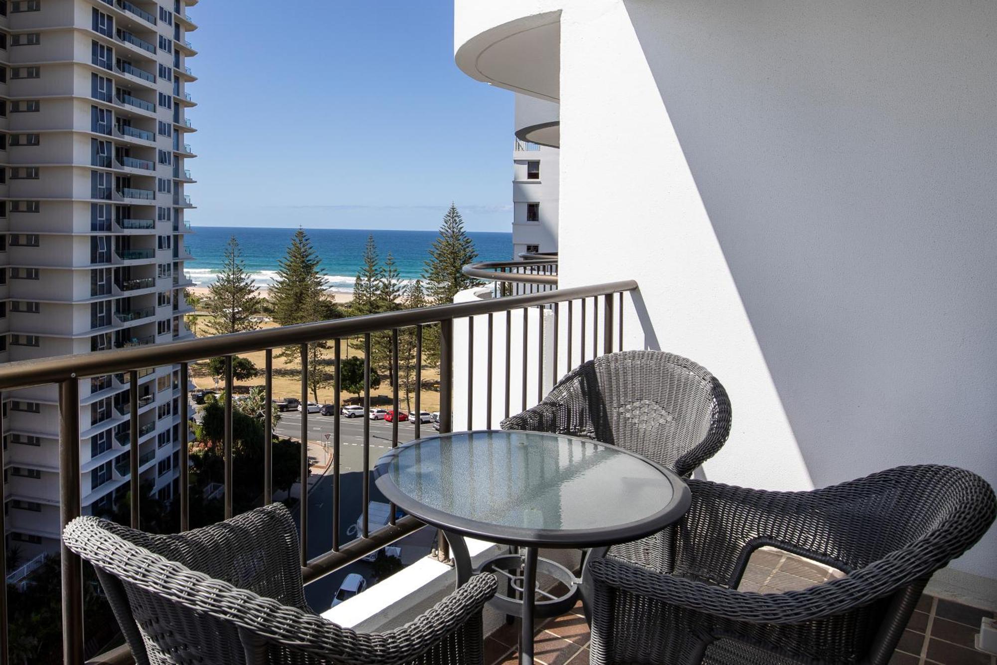 Pacific Broadbeach Aparthotel