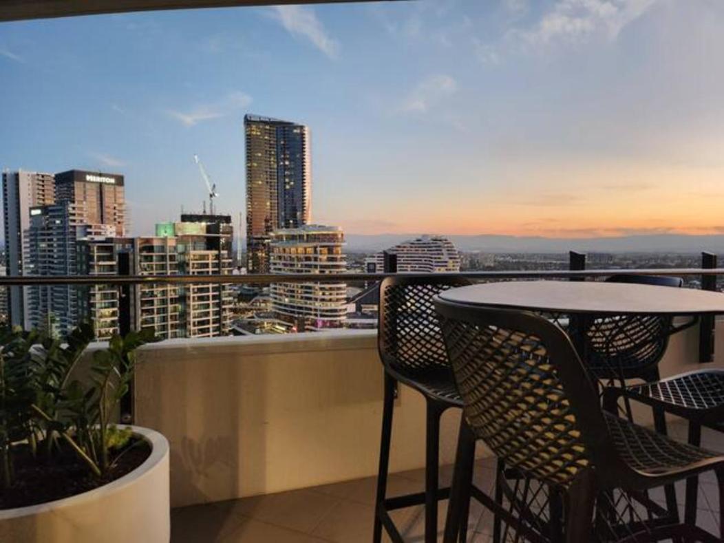 Apartment Modern Luxury With Breathtaking Ocean Views