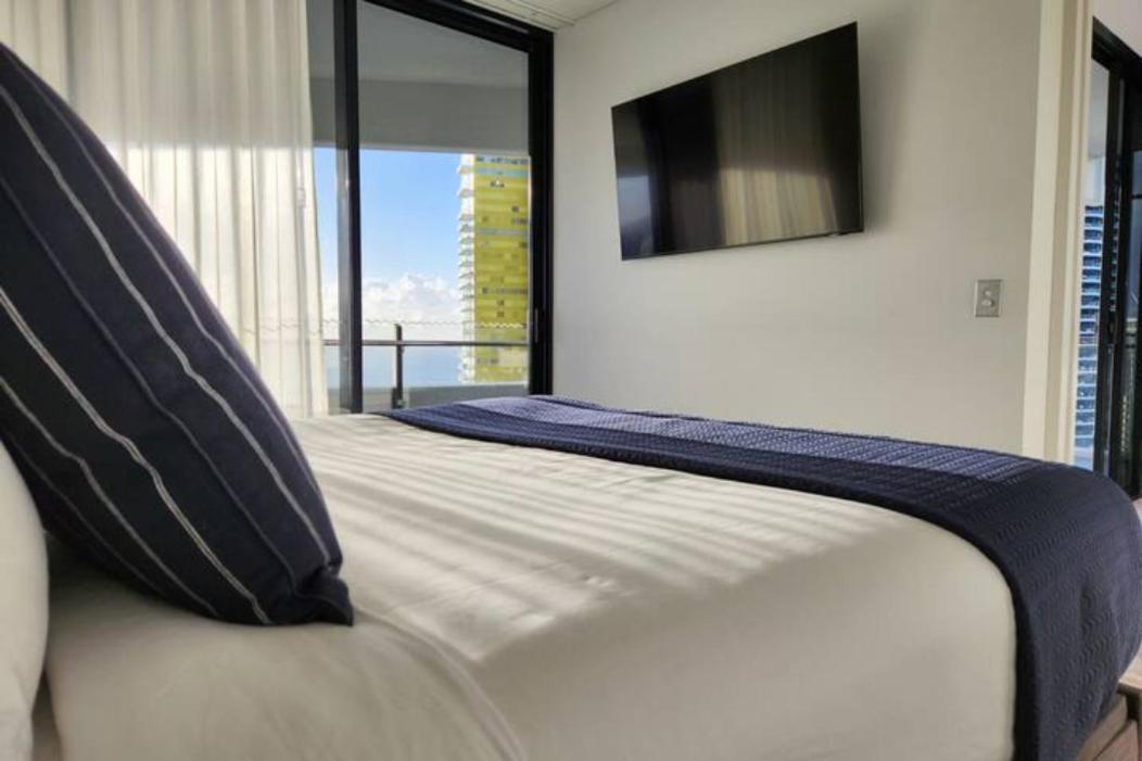 Apartment Modern Luxury With Breathtaking Ocean Views