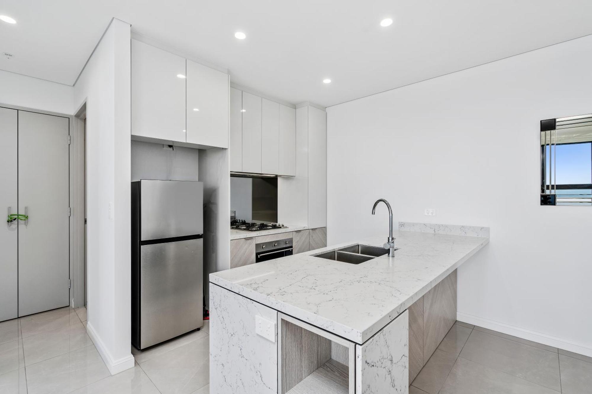 Apartment Surfers Paradise New Beachfront *