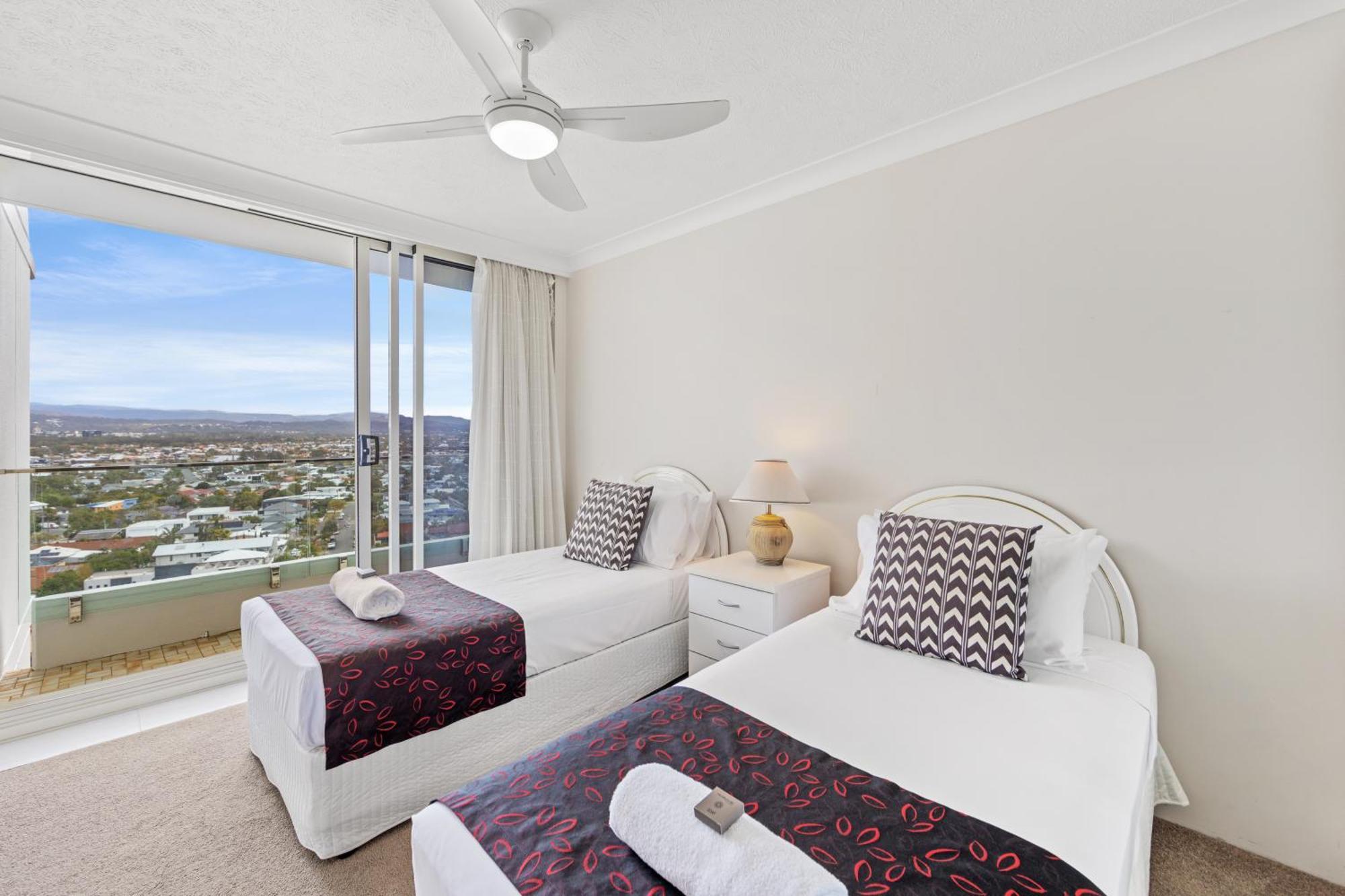 Southern Cross Beachfront Aparthotel