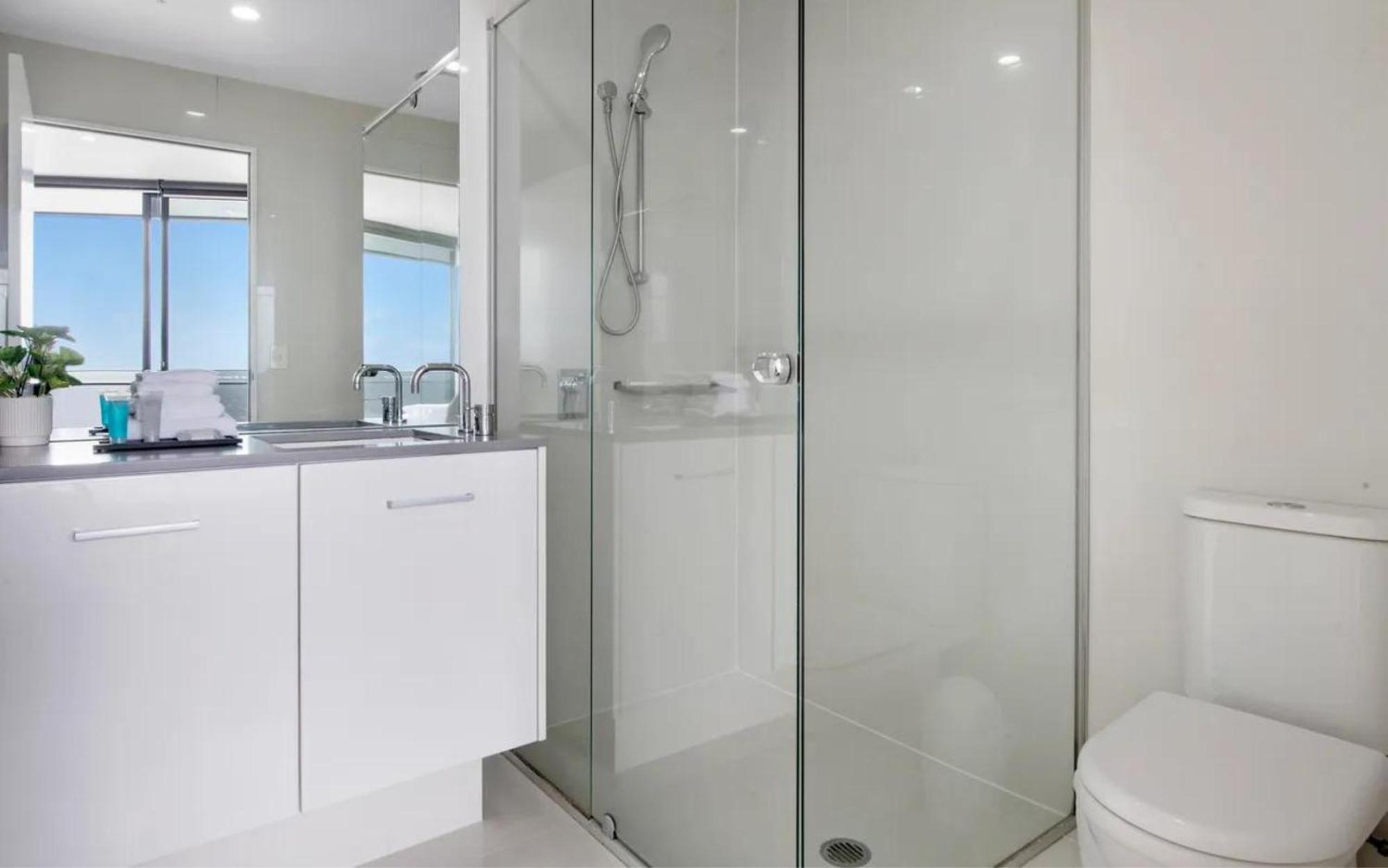 3 Bedroom 3 Bathroom Sub Penthouse Spa At Circle On Cavill - Q Apartamento Gold Coast