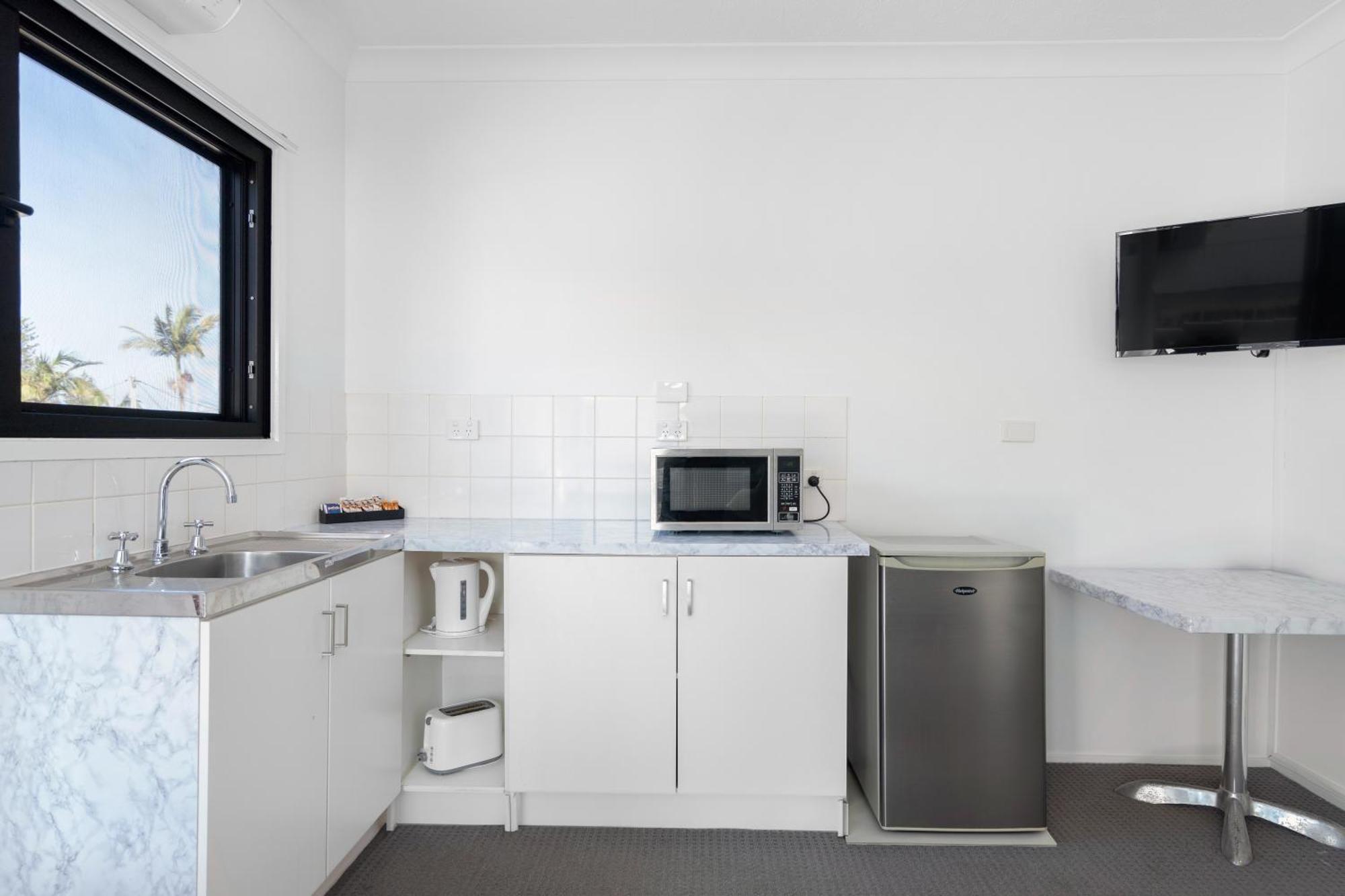 Montego Mermaid Gold Coast