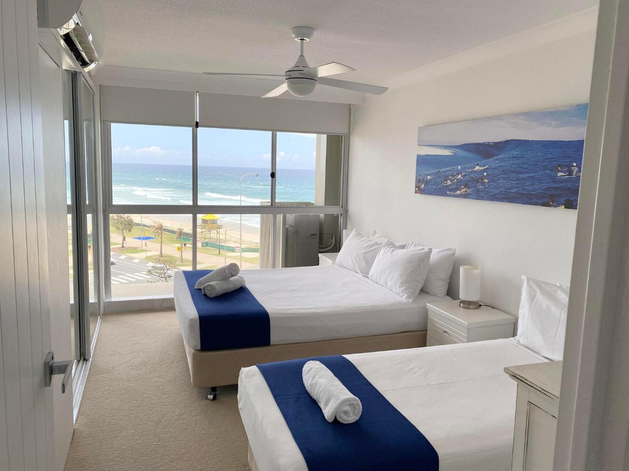 Aparthotel Hi Surf Beachfront